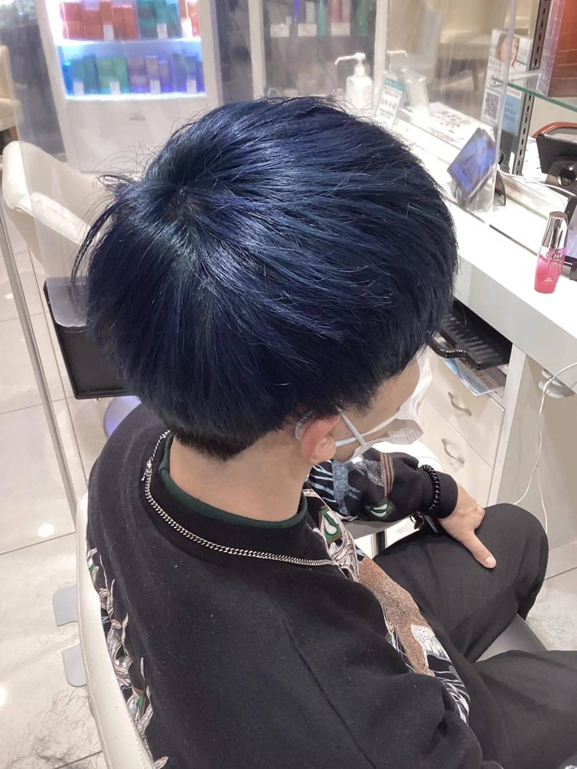 カラー メンズ マッシュ 刈り上げ カット ヘアカラー トリートメント メンズ縮毛矯正 ♠️店長下平隼人のヘアスタイル