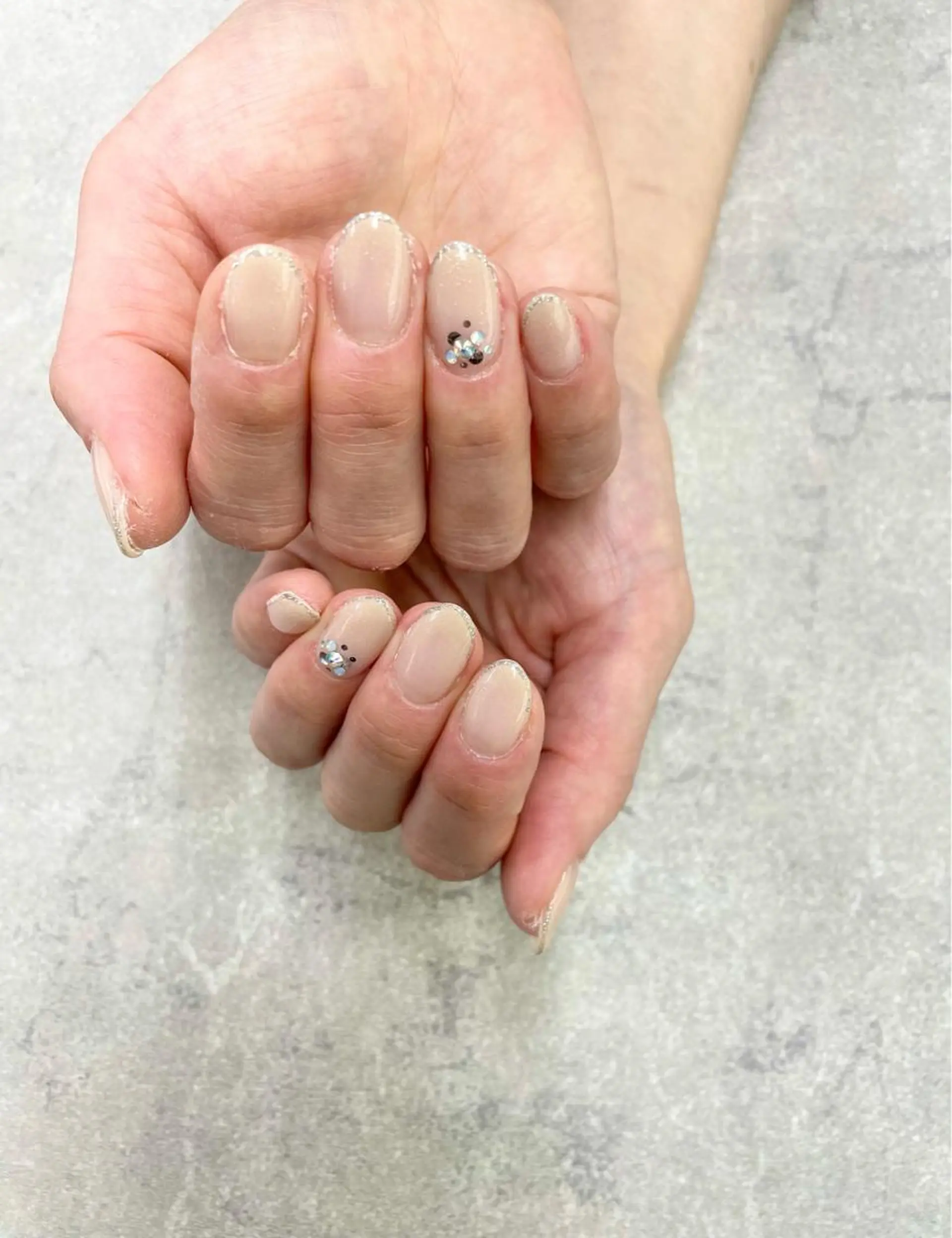 ネイル アートネイル フレンチネイル オフィスネイル シルバー ハンドネイル .N YUKIのネイルデザイン