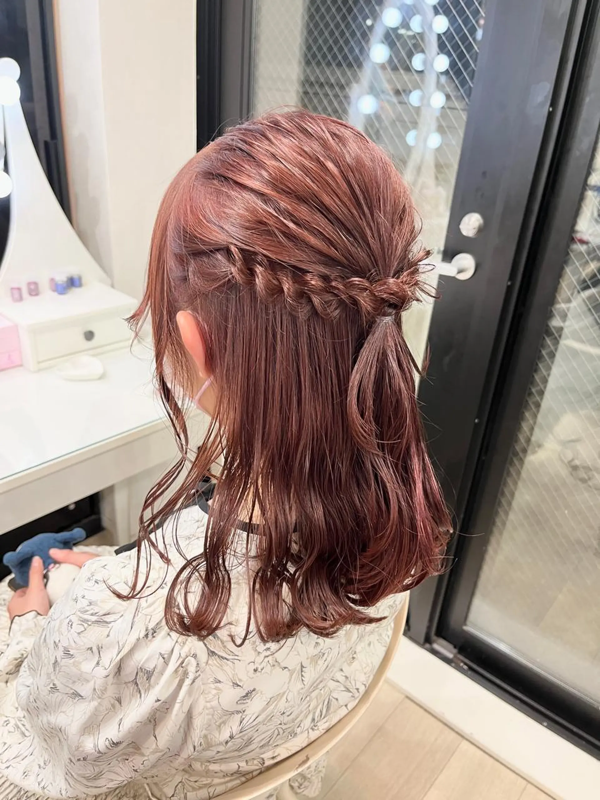 セミロング カラー ☁️hinako☁️ 1HAVANAのヘアスタイル
