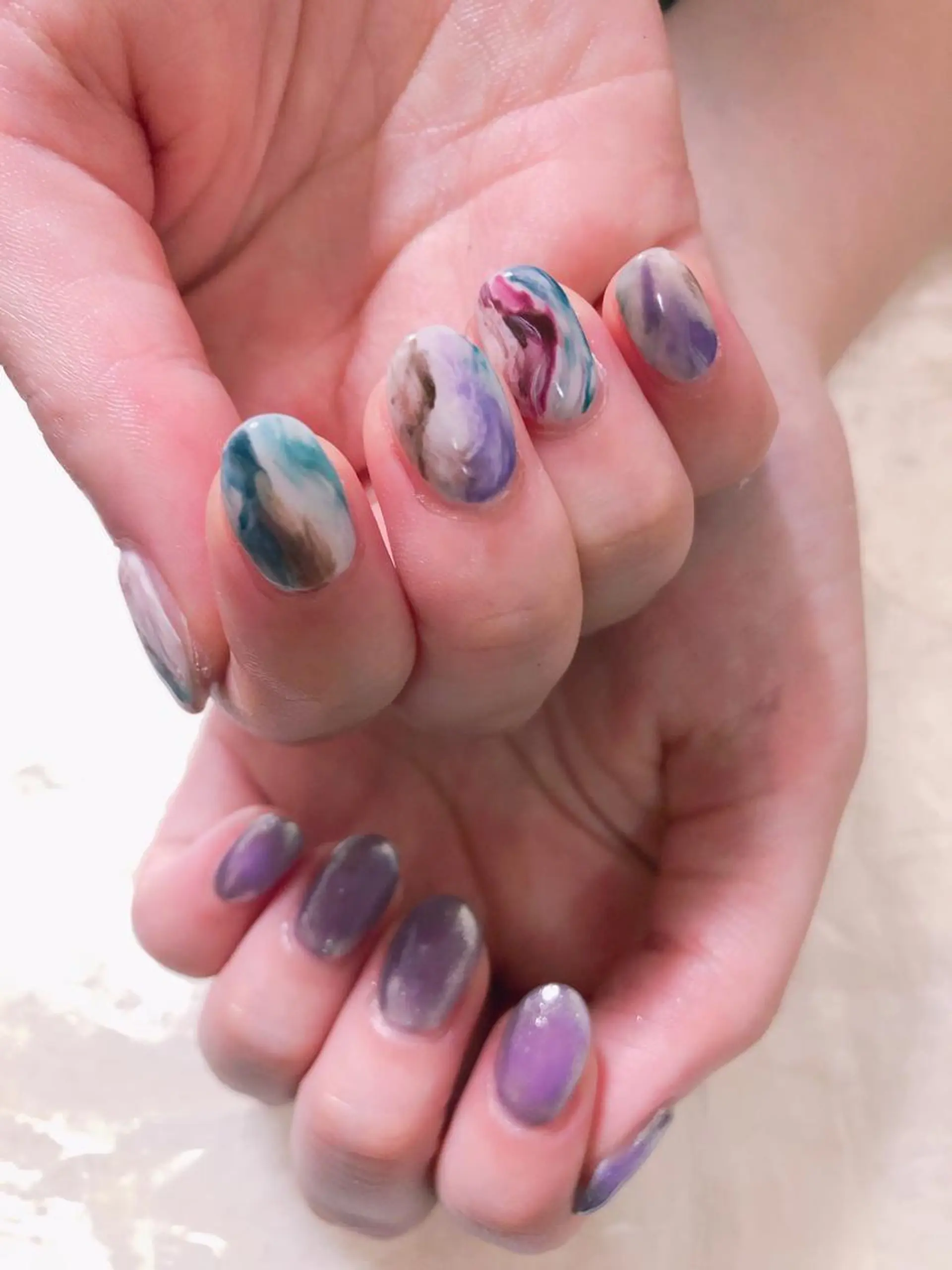 ネイル ミラーネイル ニュアンスネイル kiki nail &brow二子玉川の眉毛・アイブロウイメージ