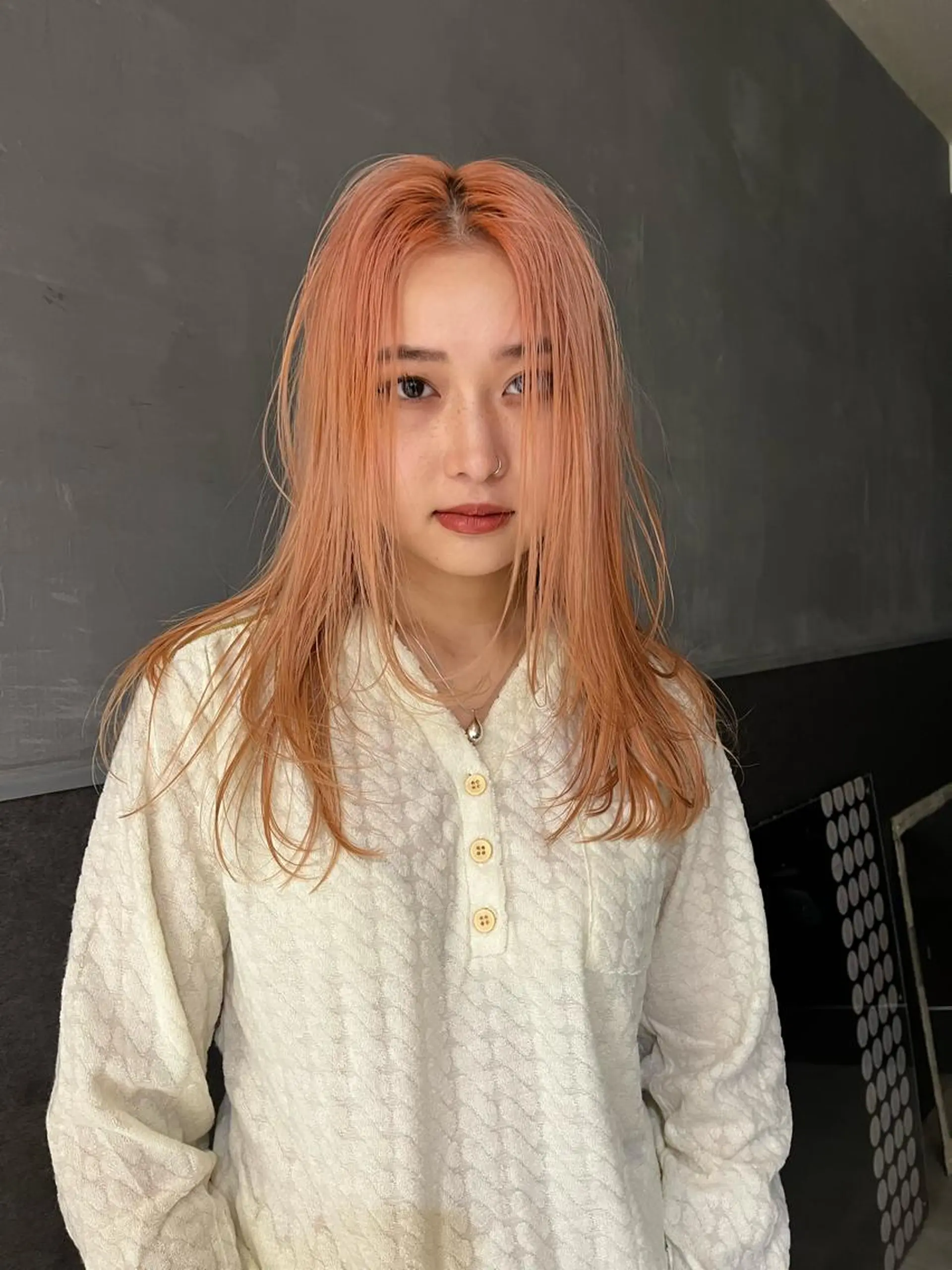 ロング カラー オレンジ 田中 里奈のヘアスタイル