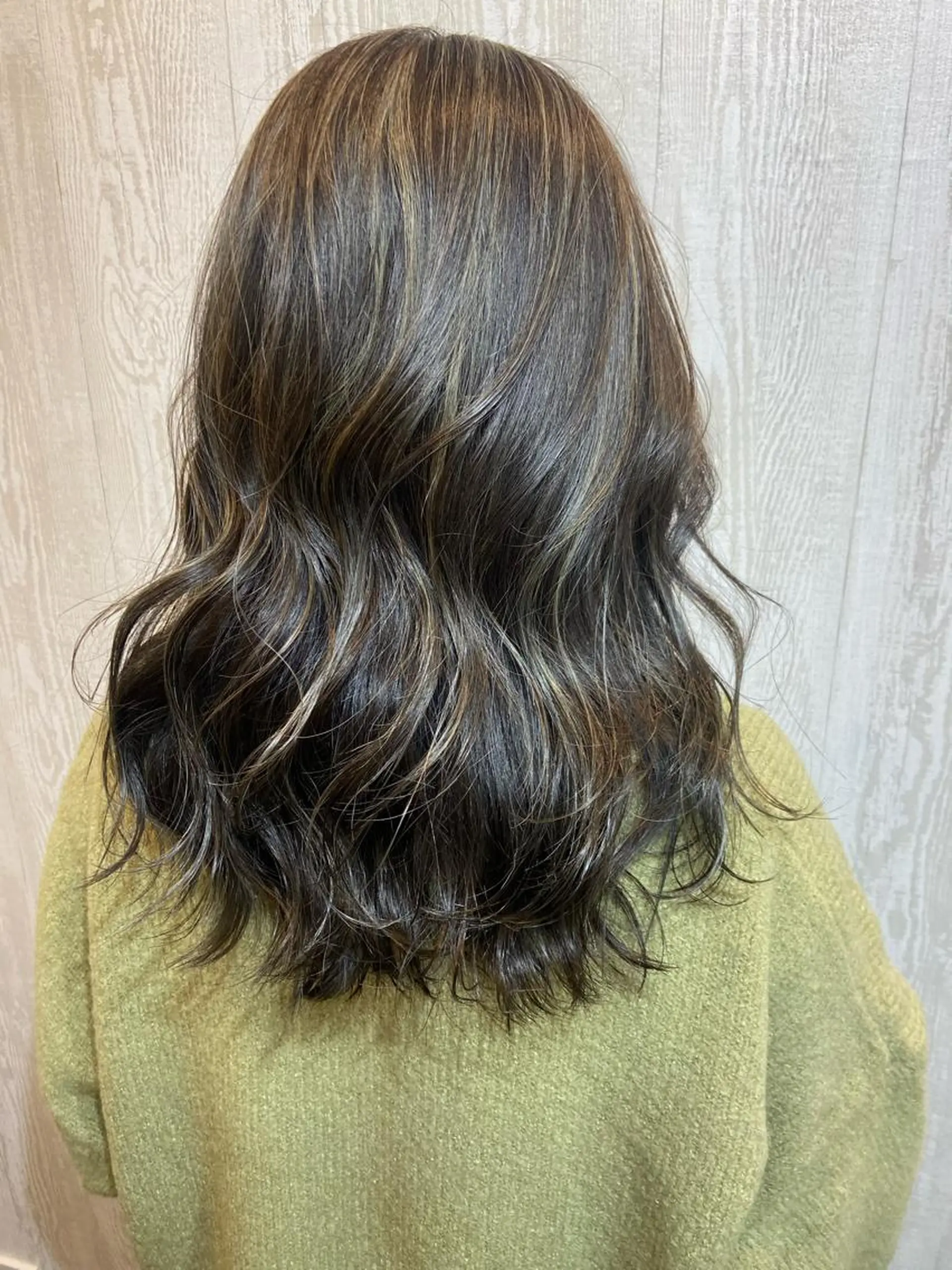 セミロング カット ヘアカラー トリートメント TELA HAIR 南柏店のヘアスタイル