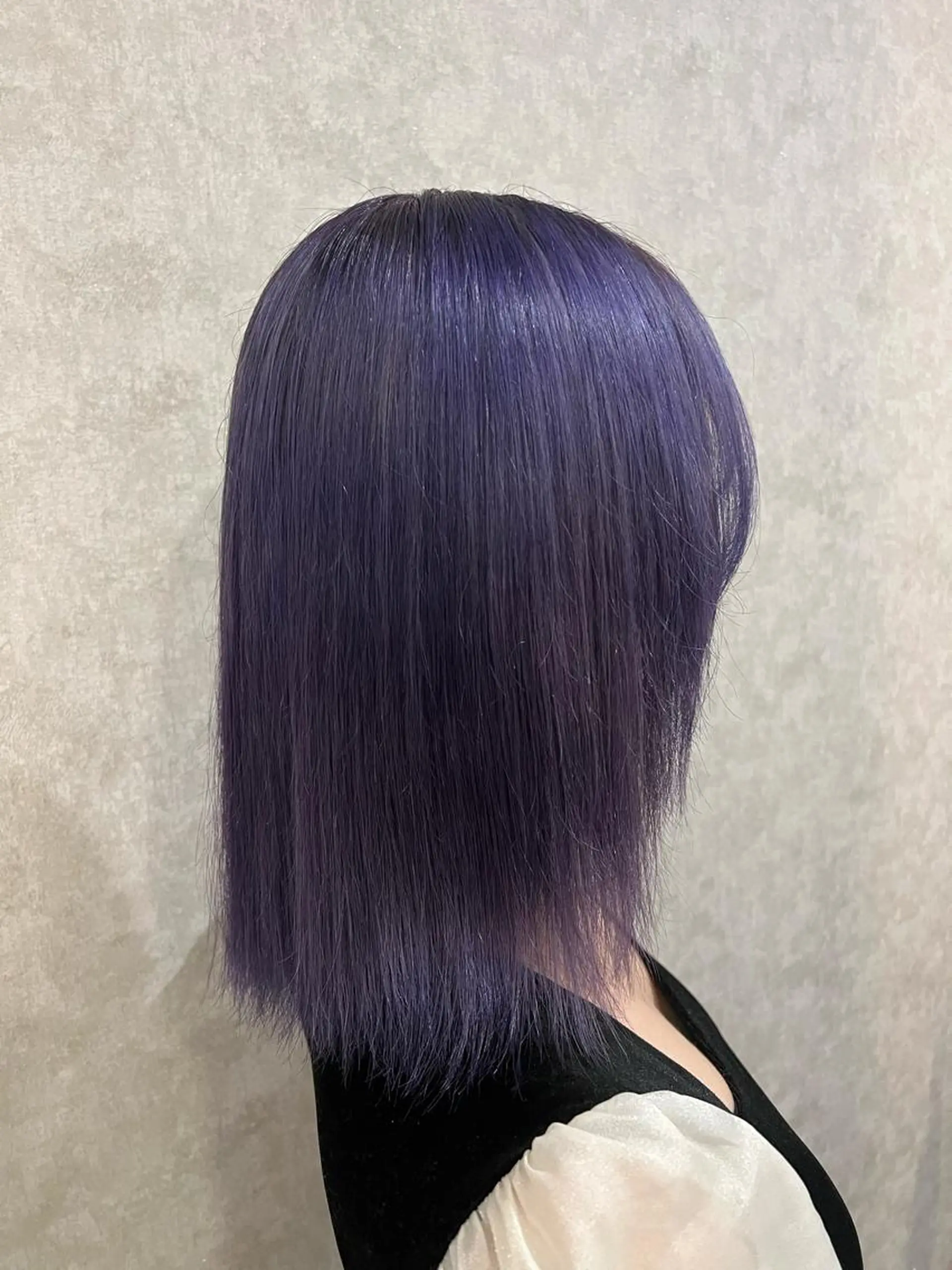 ミディアム Rio/ヘアセット/ ハイトーンカラーのヘアスタイル