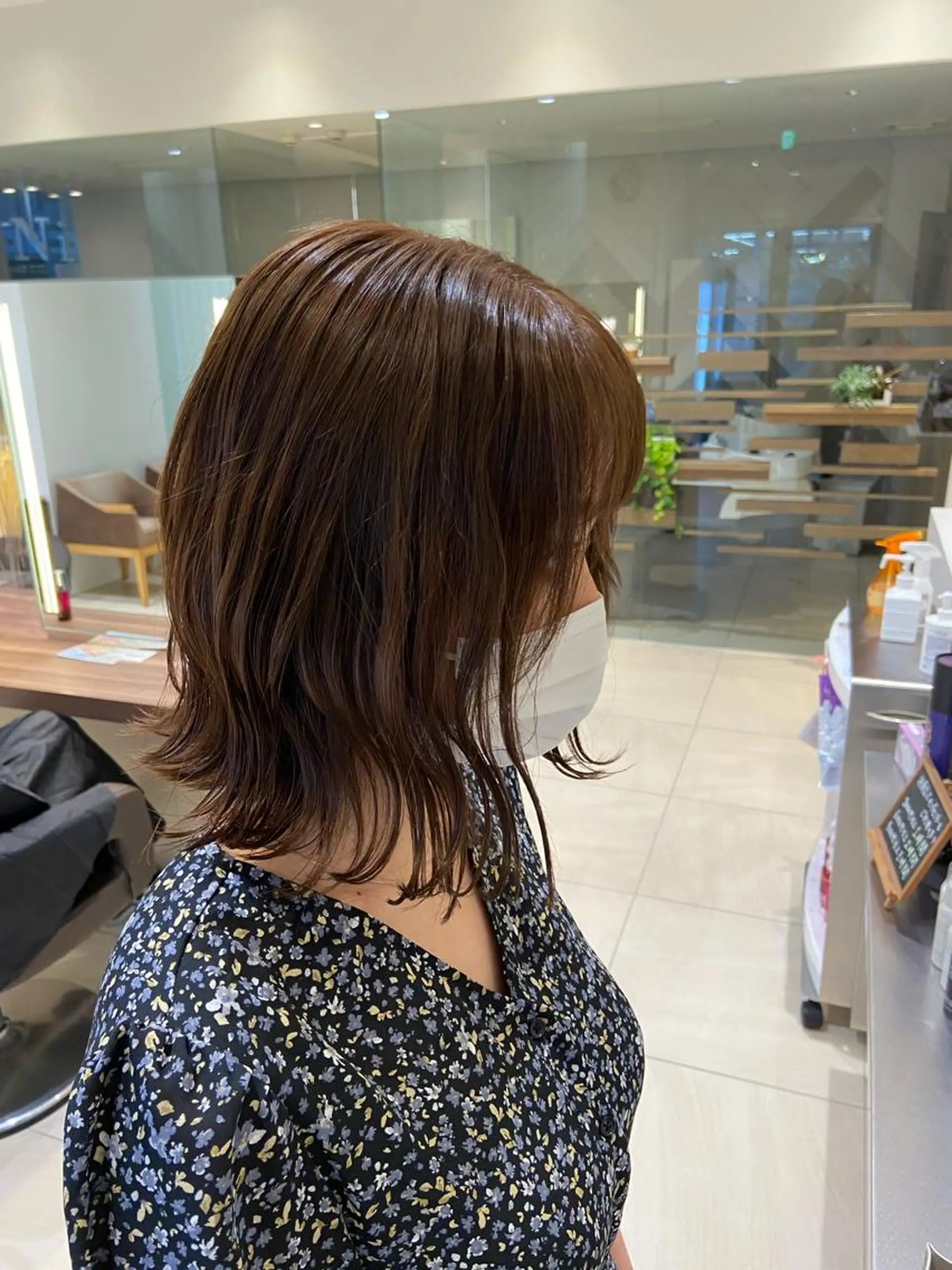 ミディアム カラー ヘアカラー トリートメント ☀️ハイトーンボブ ☀️石川 海斗のヘアスタイル