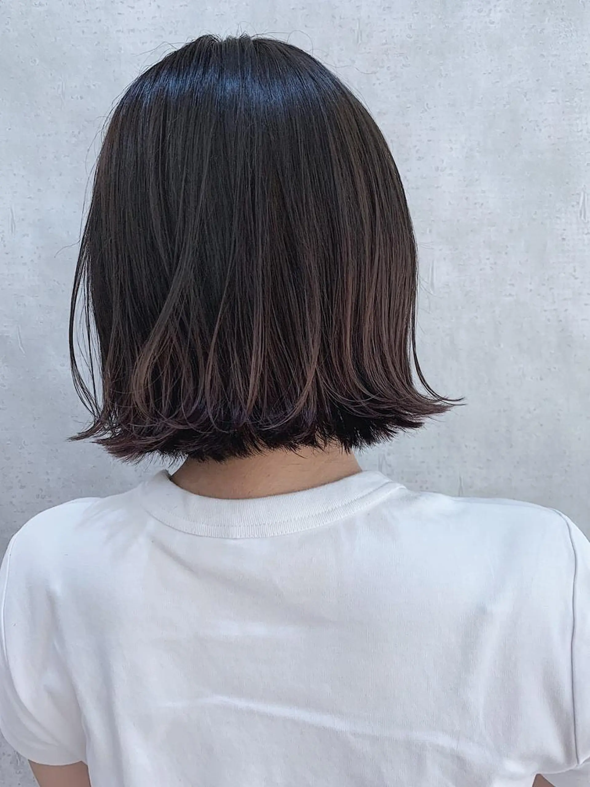 ショート カラー MOU namba ムウナンバのヘアスタイル