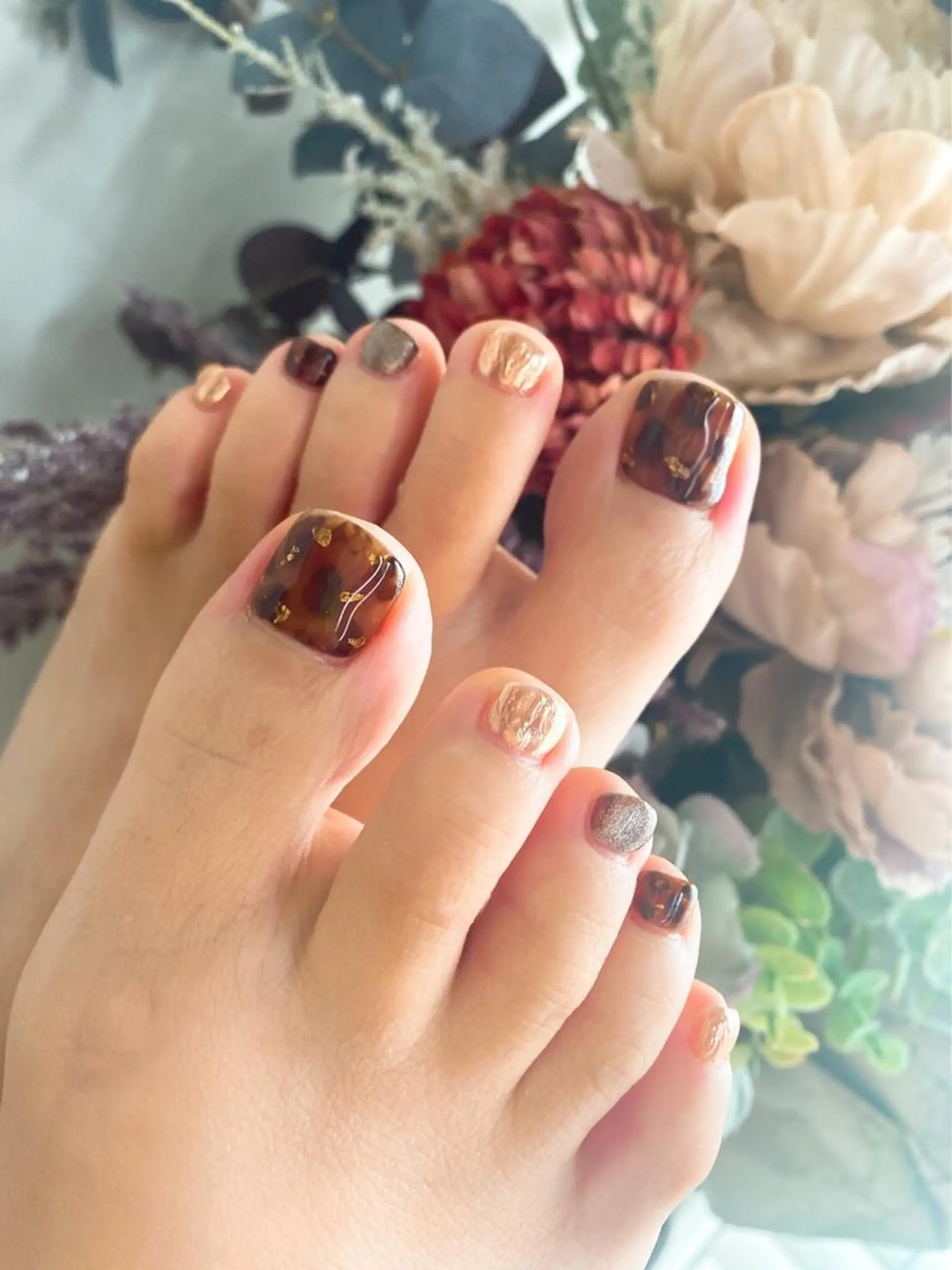 ネイル アニマル柄 べっ甲ネイル ハンドネイル フットネイル TESORO nailのネイルデザイン