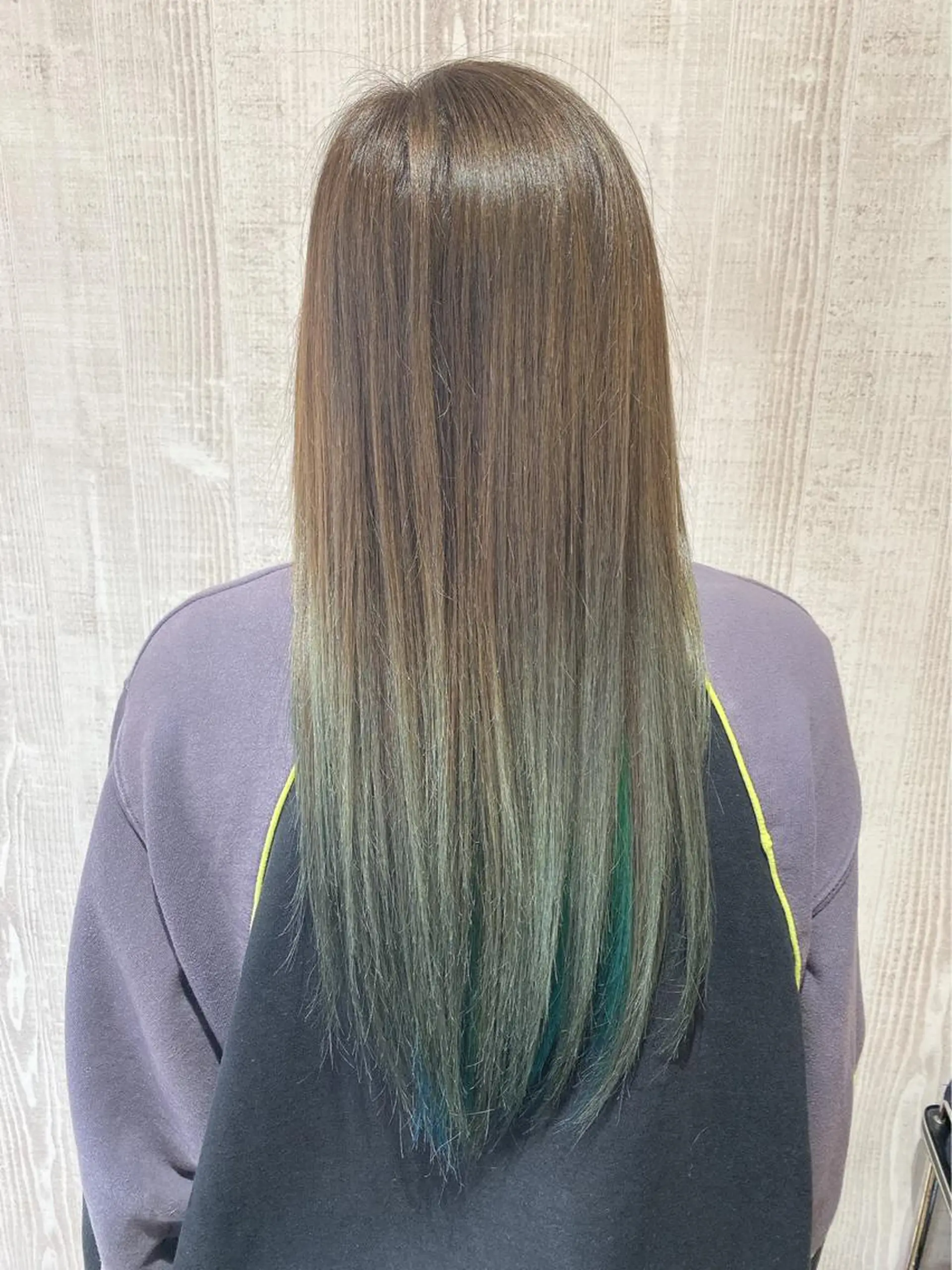 カラー S. Okuboのヘアスタイル