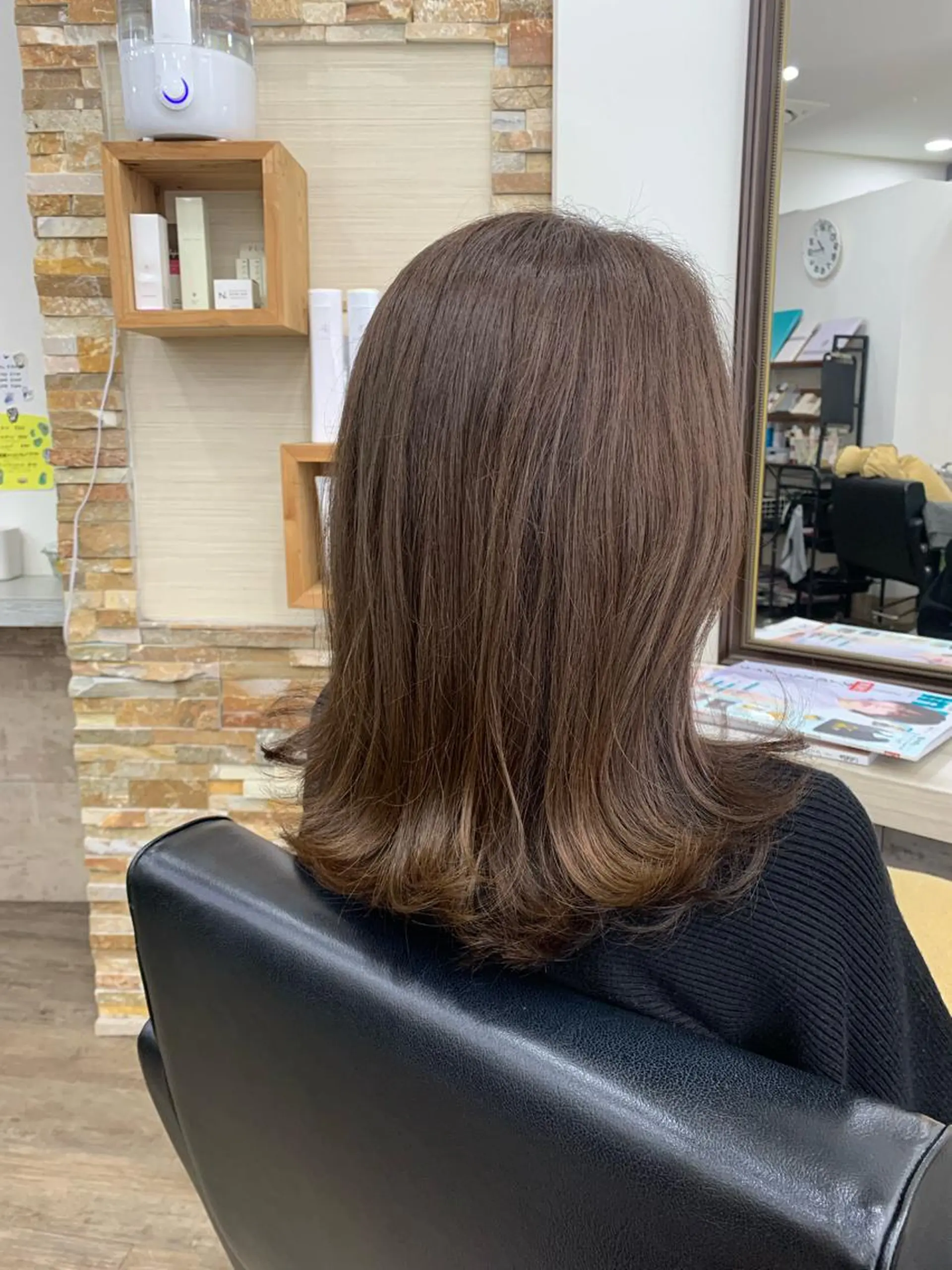 セミロング 中崎町／似合わせ cut🔸山路ナオコのヘアスタイル