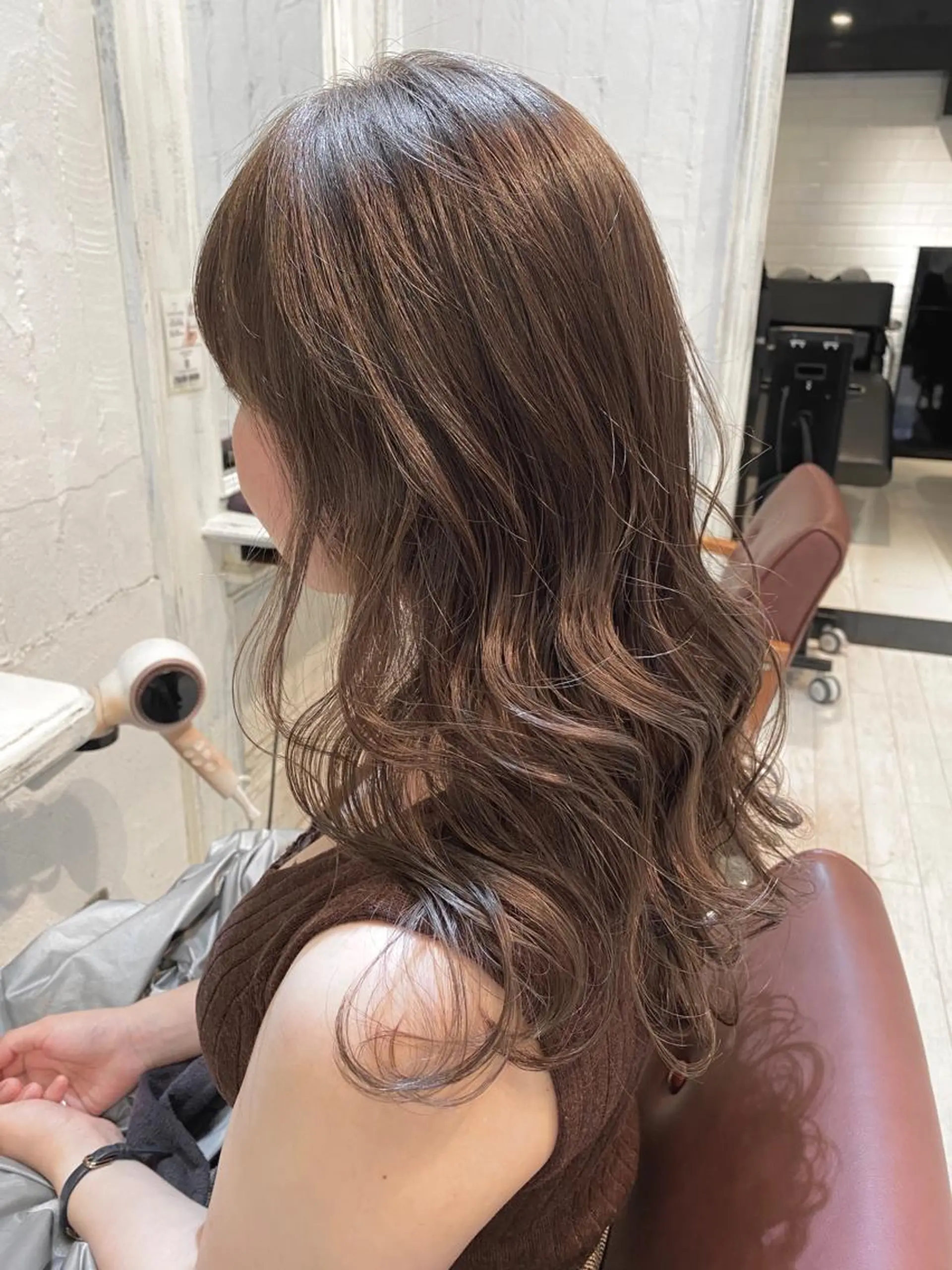 セミロング カラー ブリーチ koheiのヘアスタイル