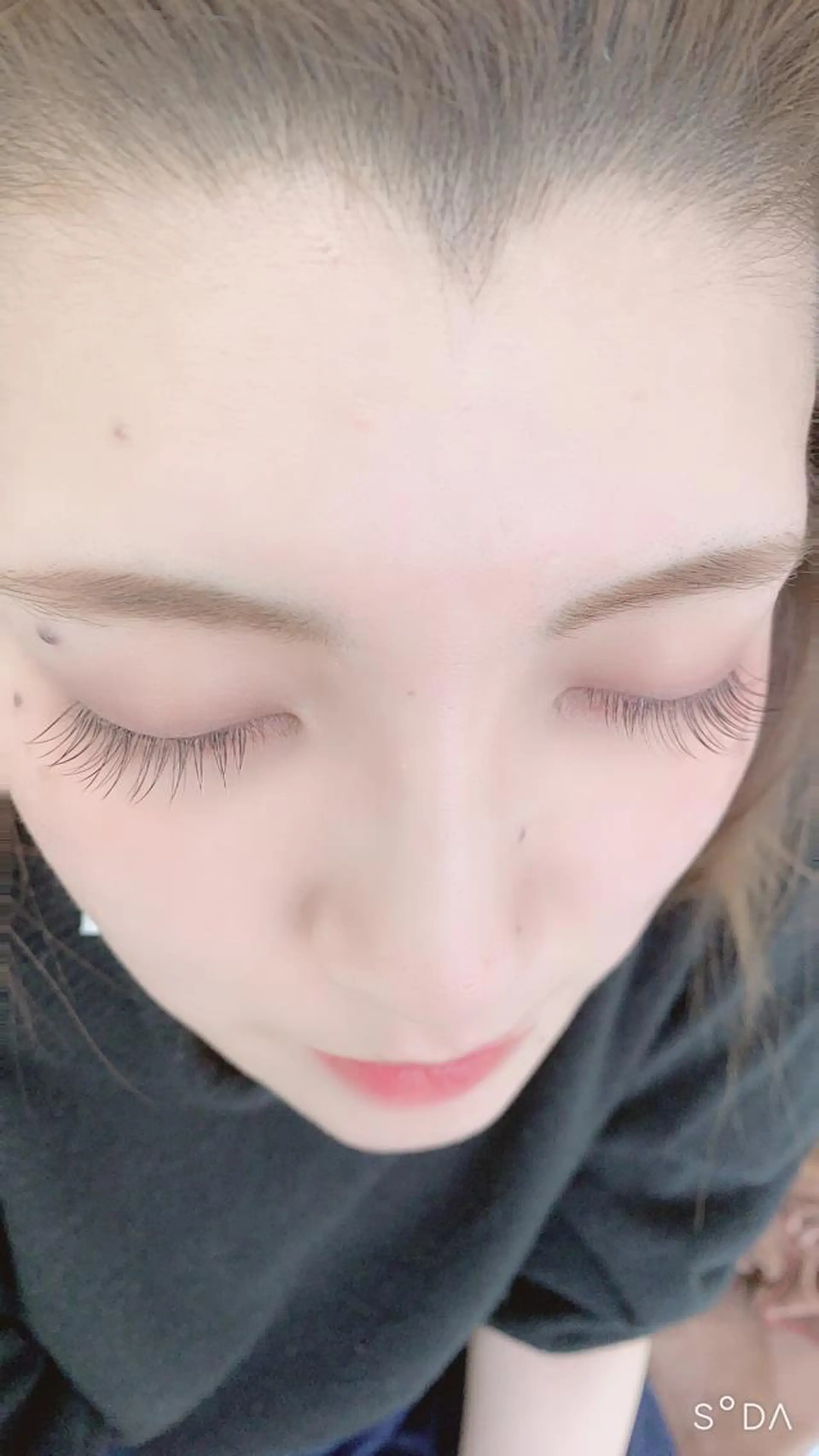 マツエク・マツパ 中村 眞歩のヘアスタイル