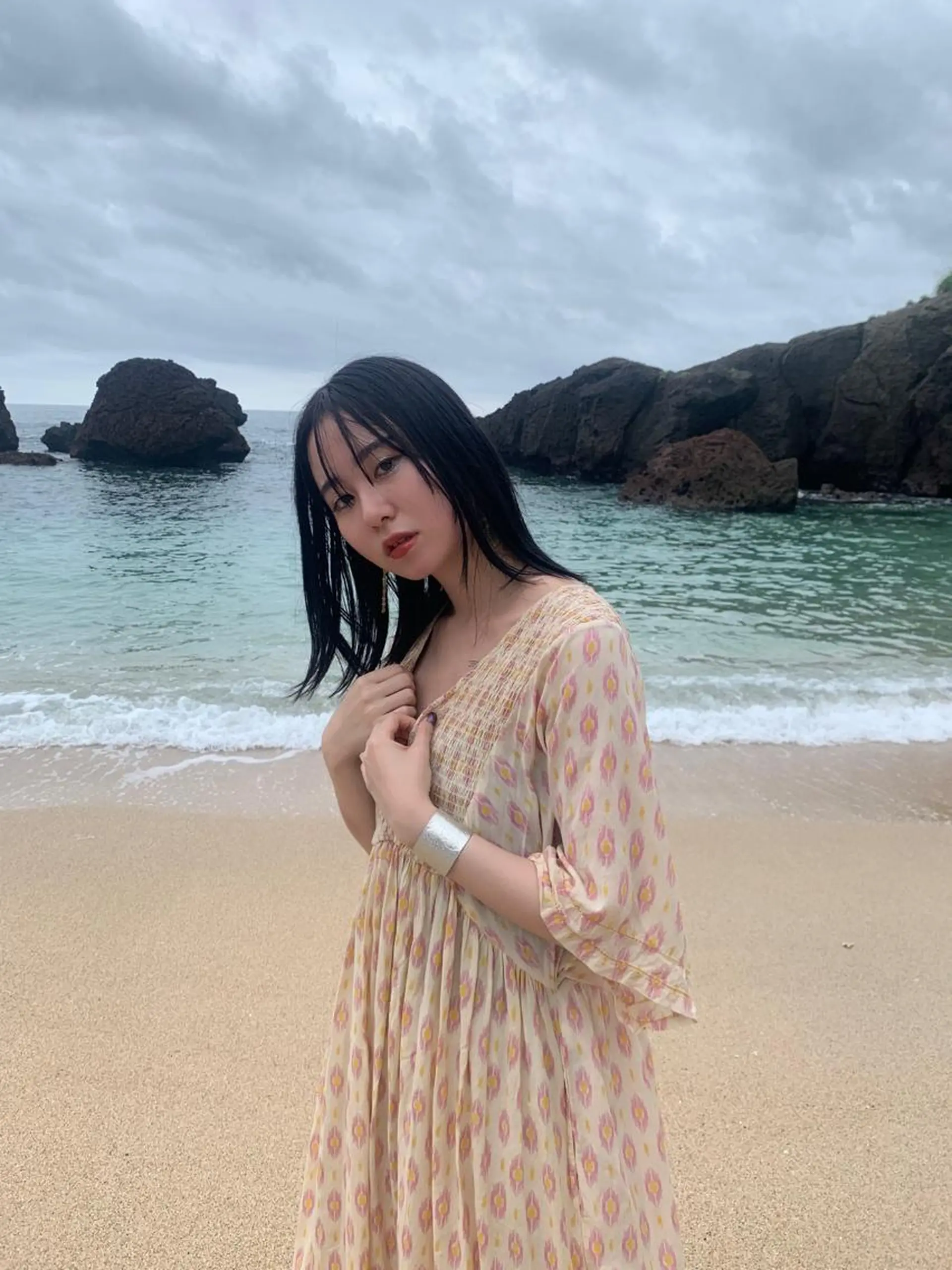 ミディアム 田原春 花梨のヘアスタイル