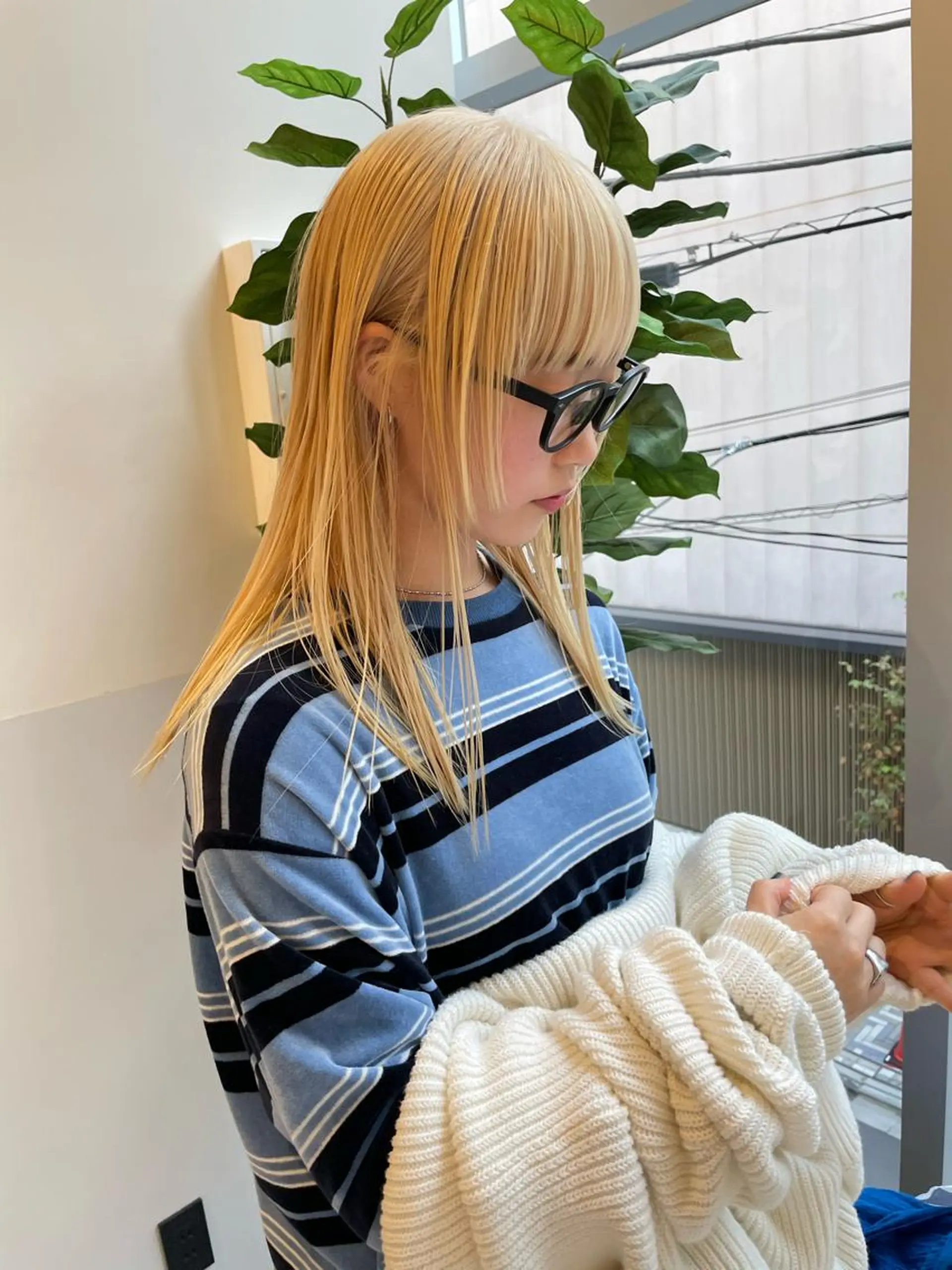 ミディアム カラー カット ヘアカラー トリートメント ブリーチ🪡 ボブ🐬レイヤーのヘアスタイル