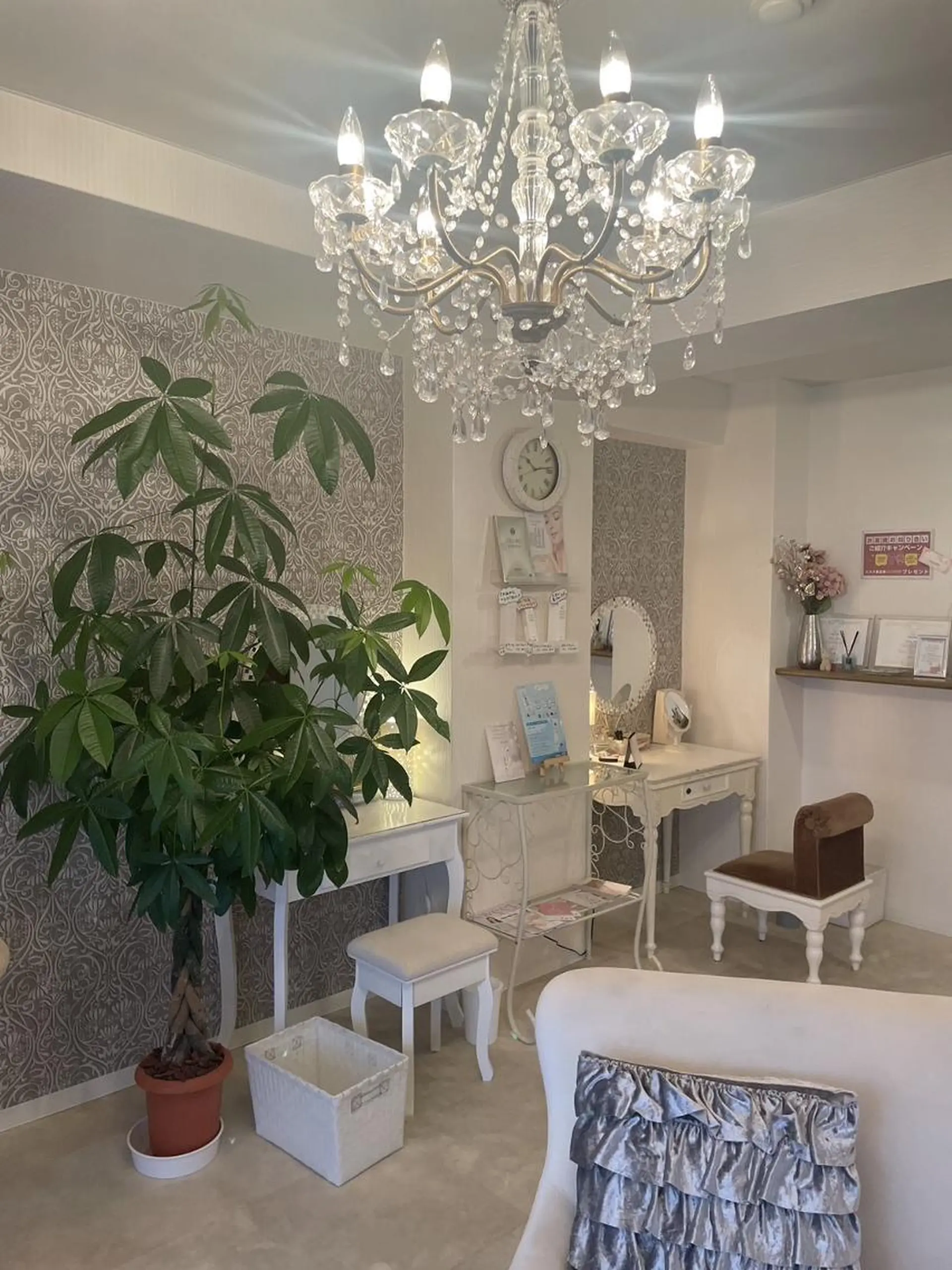 鈴木 愛花の眉毛・アイブロウイメージ