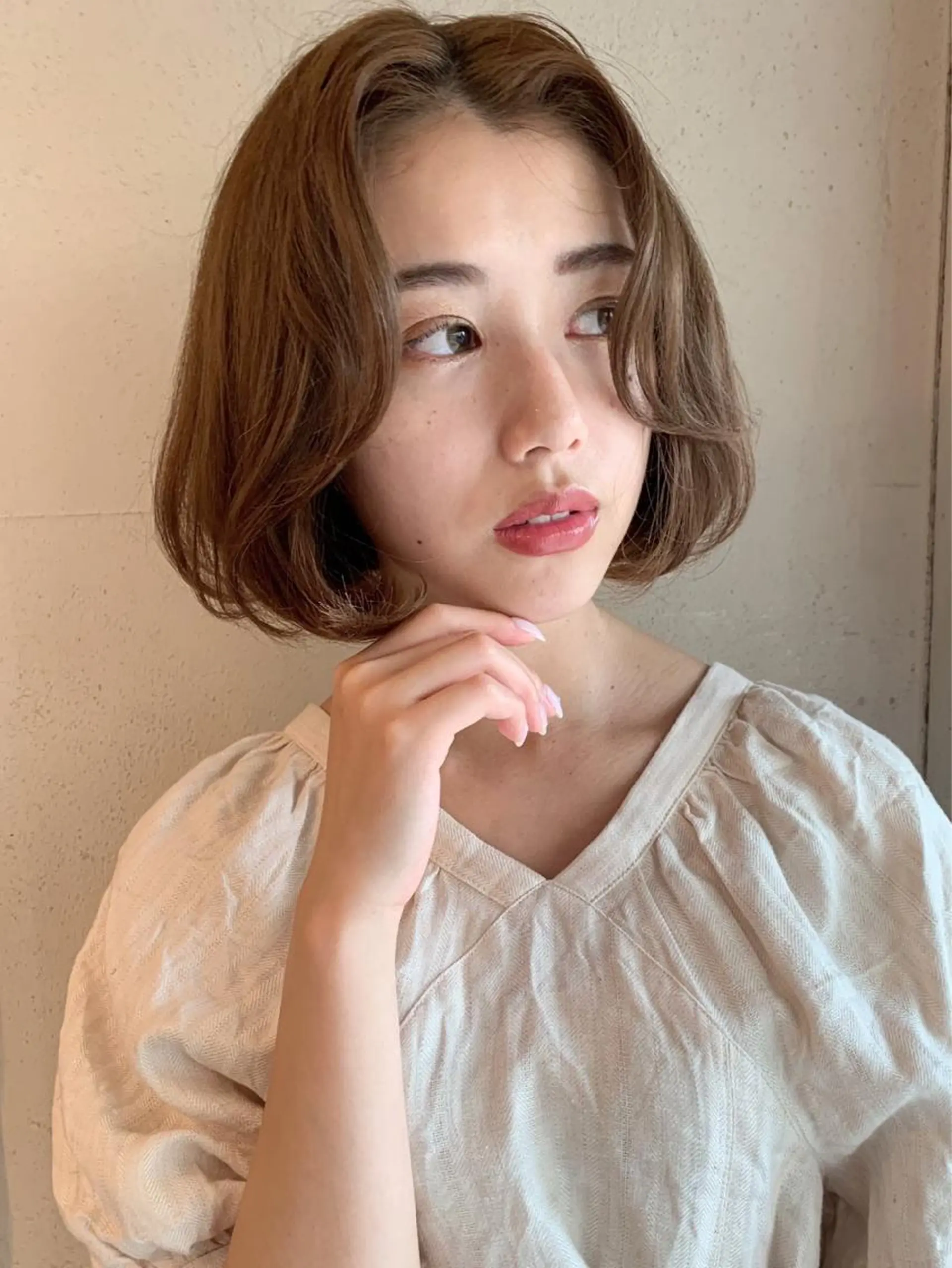 ショート カラー 透明感/オリーブ/ グレージュ/YUKAのヘアスタイル