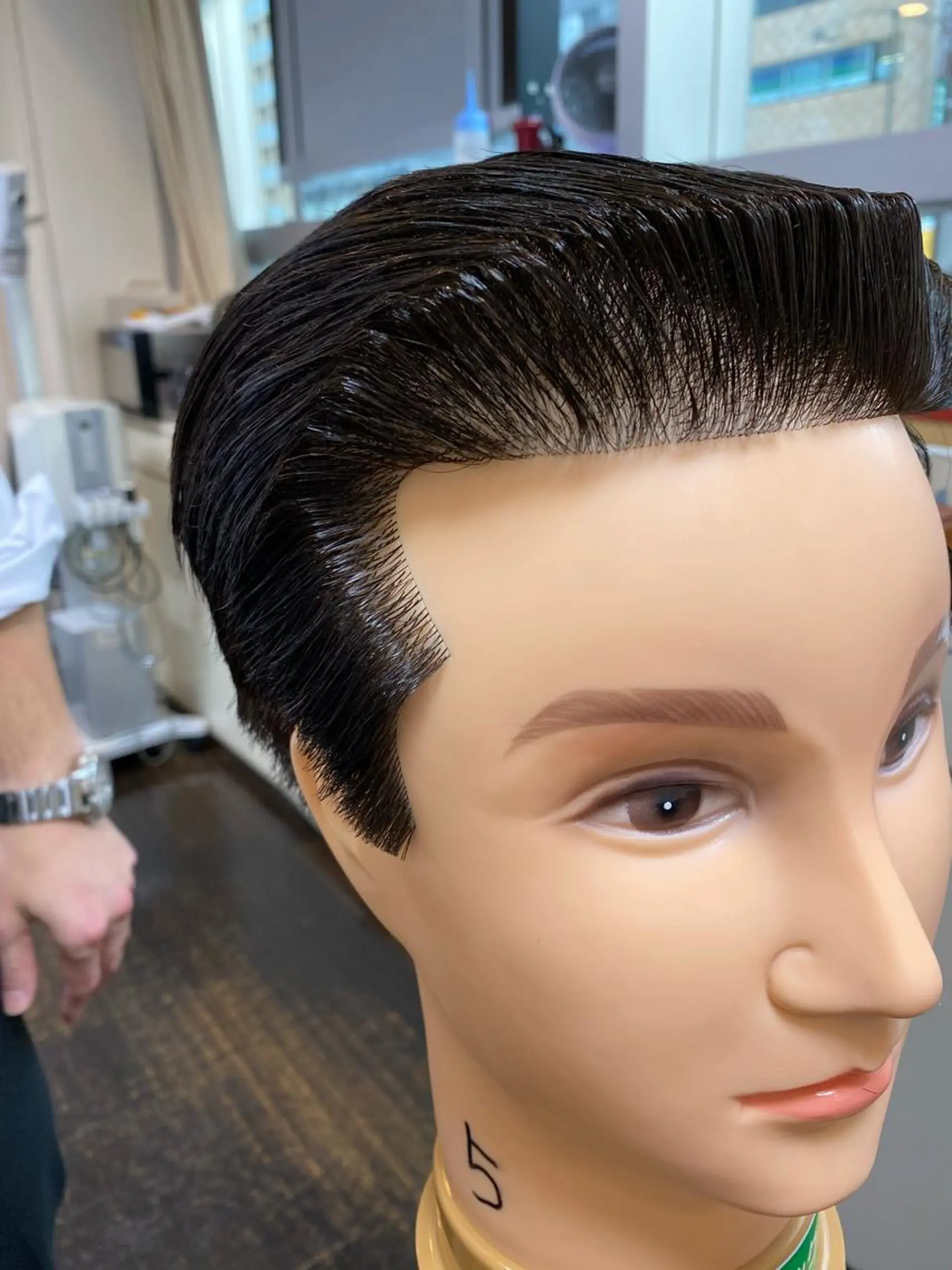 ショート パーマ メンズ タカハシ タクミのヘアスタイル