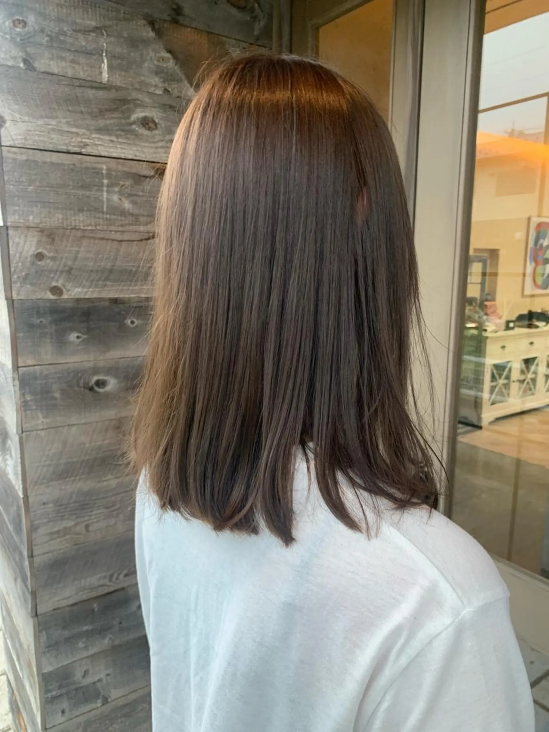 ミディアム カラー カワサキ マホのヘアスタイル