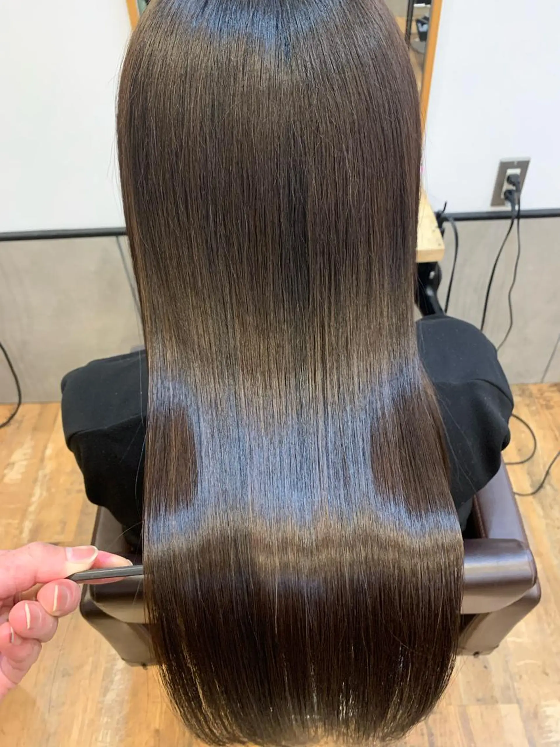 ロング カラー ブリーチ 髪質改善 トリートメント 酸性ストレート 🌟髪質改善/透明感 🌟代表RYOのヘアスタイル