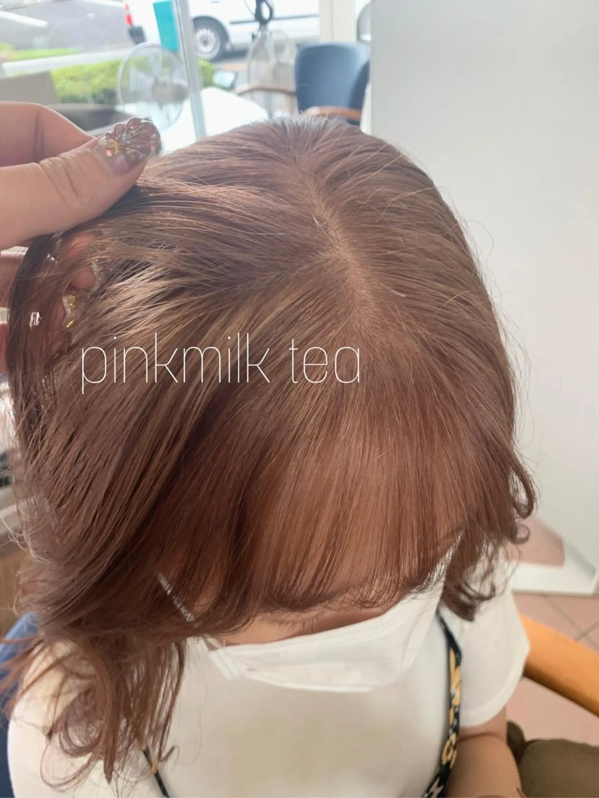 セミロング 小澤 志穂のヘアスタイル