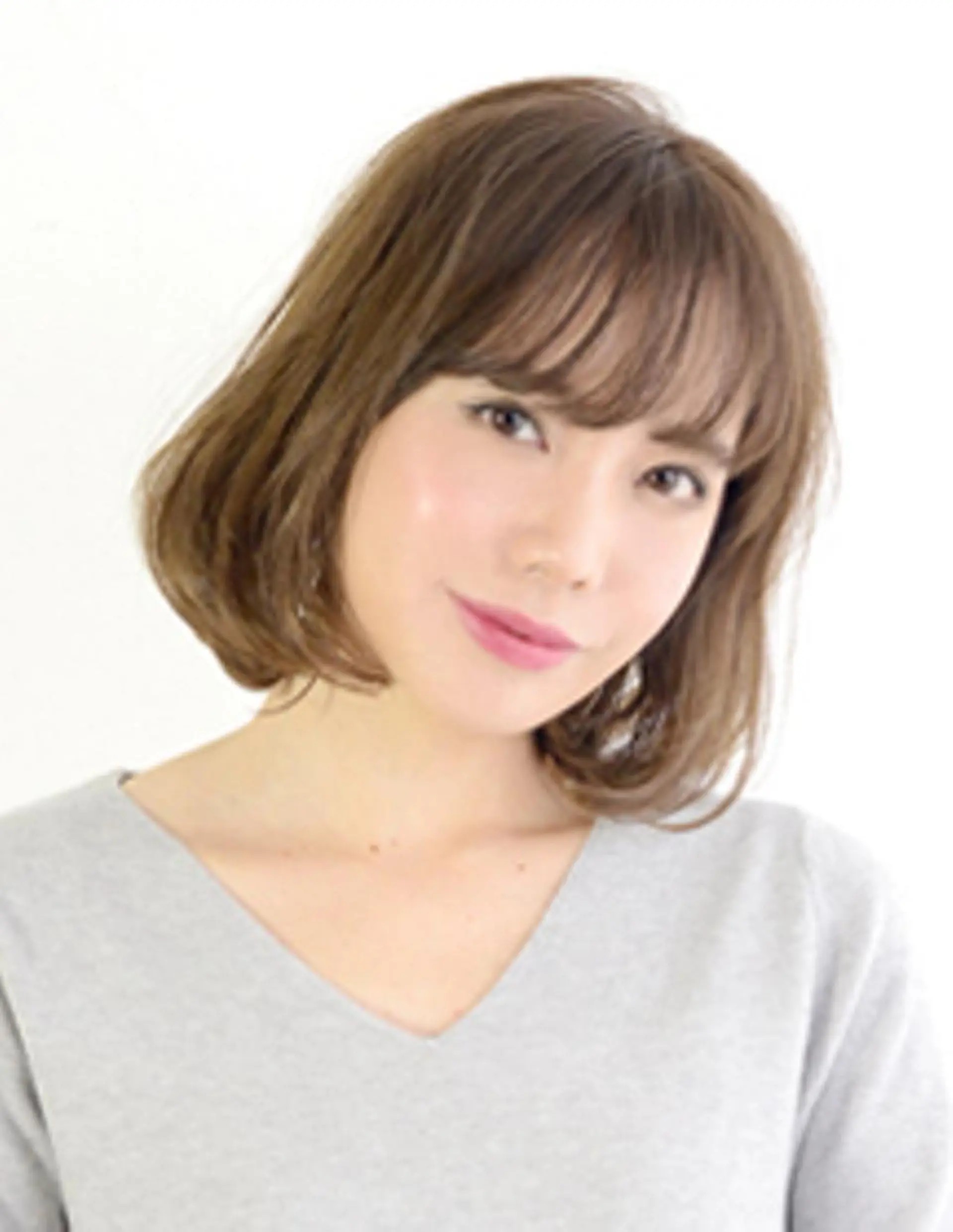 ミディアム ボブ 下條 真のヘアスタイル