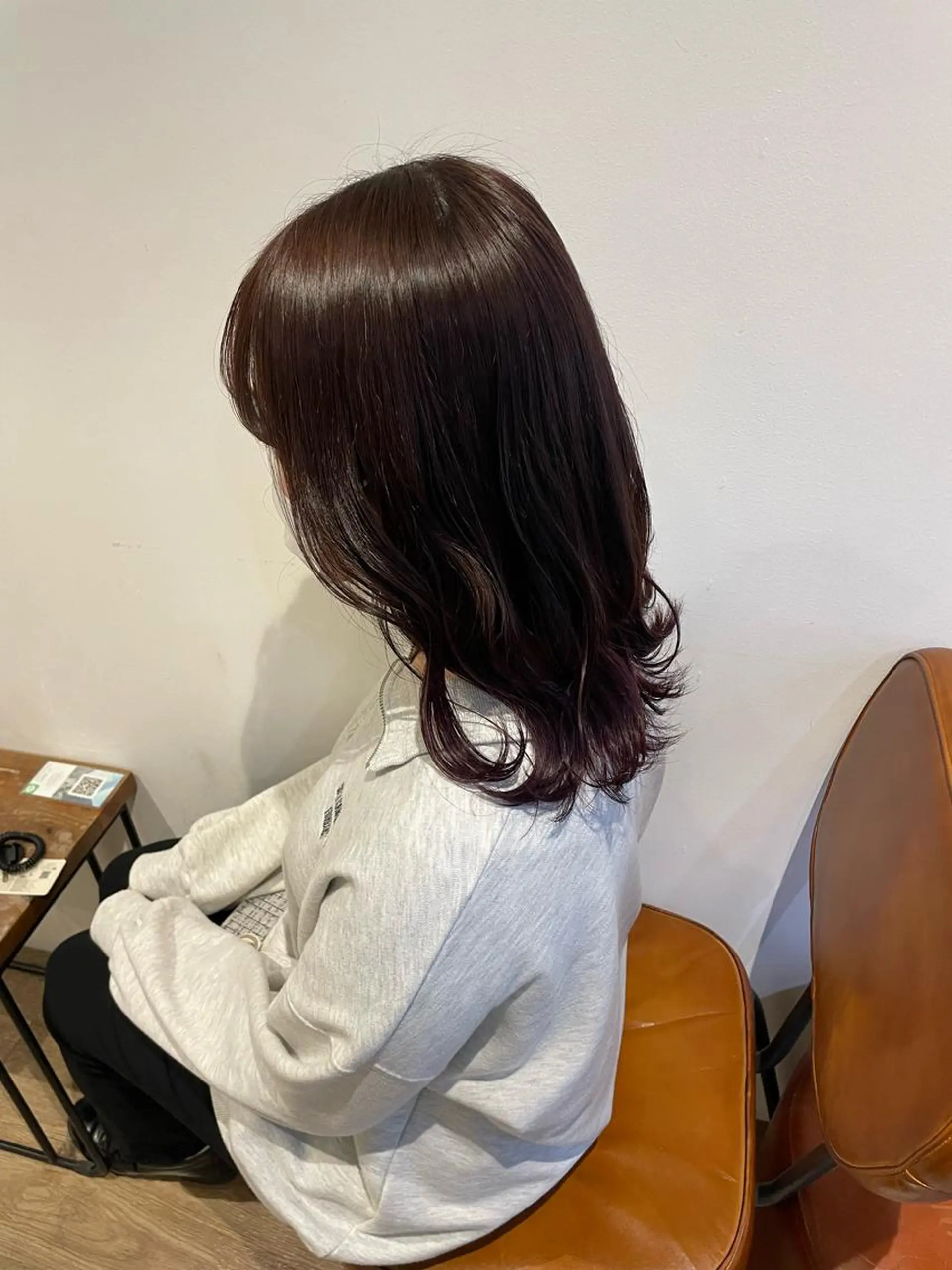 ミディアム Megu/ベージュ/ 透明感カラーのヘアスタイル