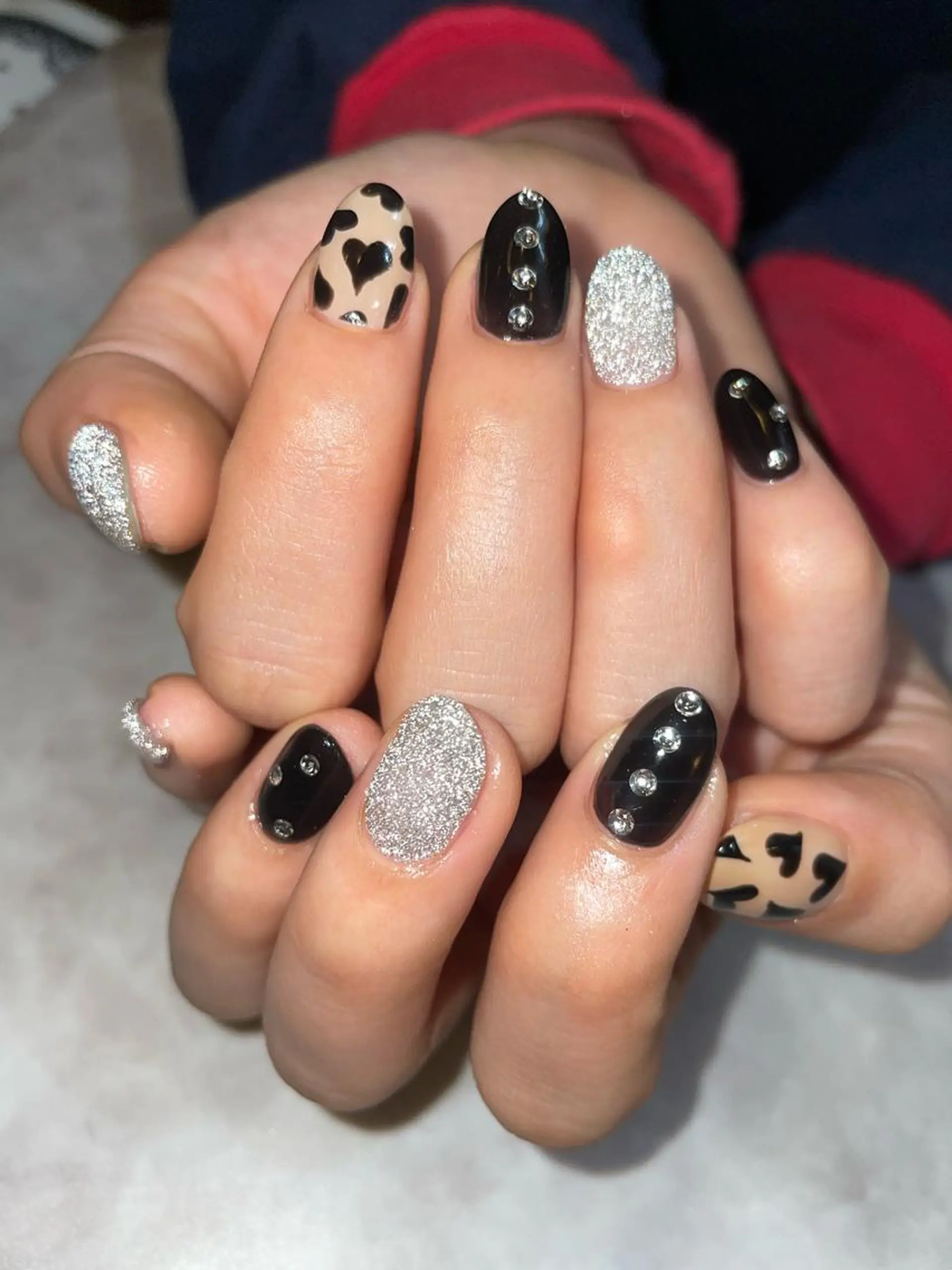 ネイル 持ち込み 関根 未来のネイルデザイン