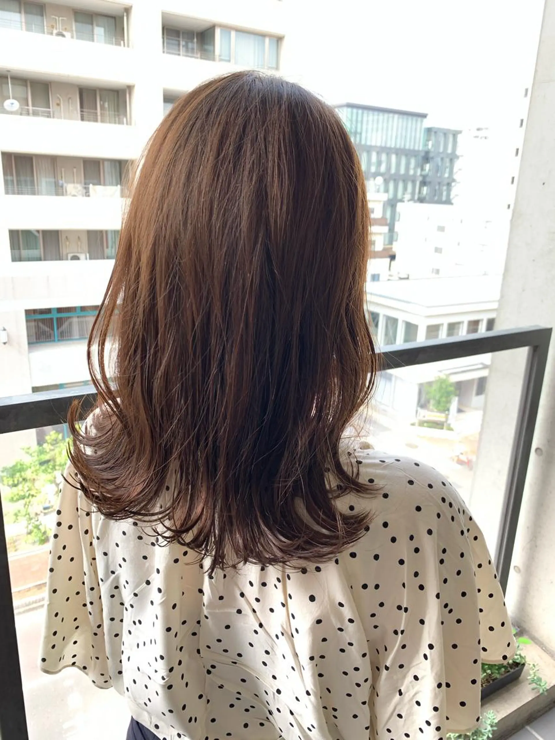 ミディアム 寺尾 迅平のヘアスタイル