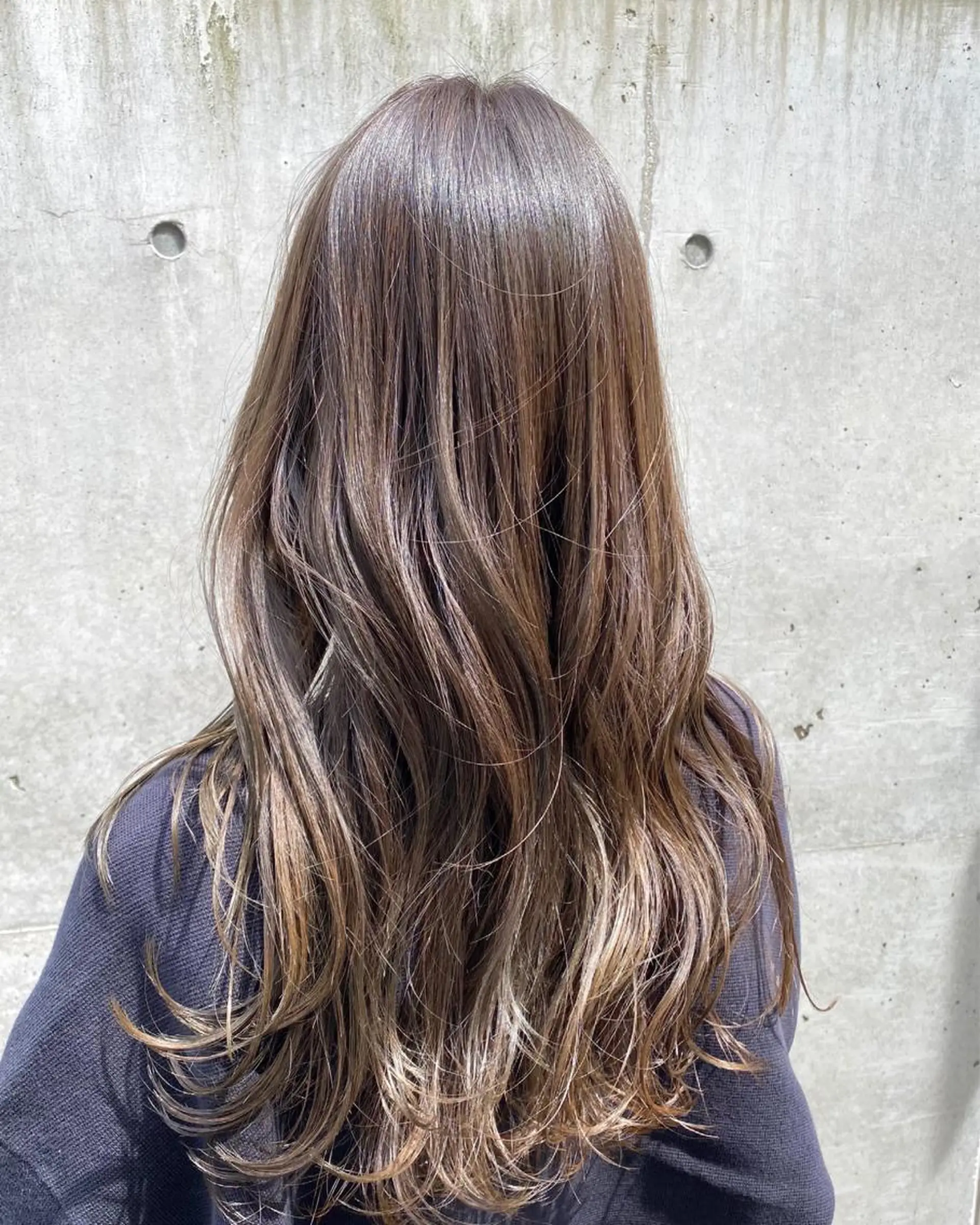 ロング カット ヘアカラー トリートメント レイヤーカット /透明感カラー西田のヘアスタイル