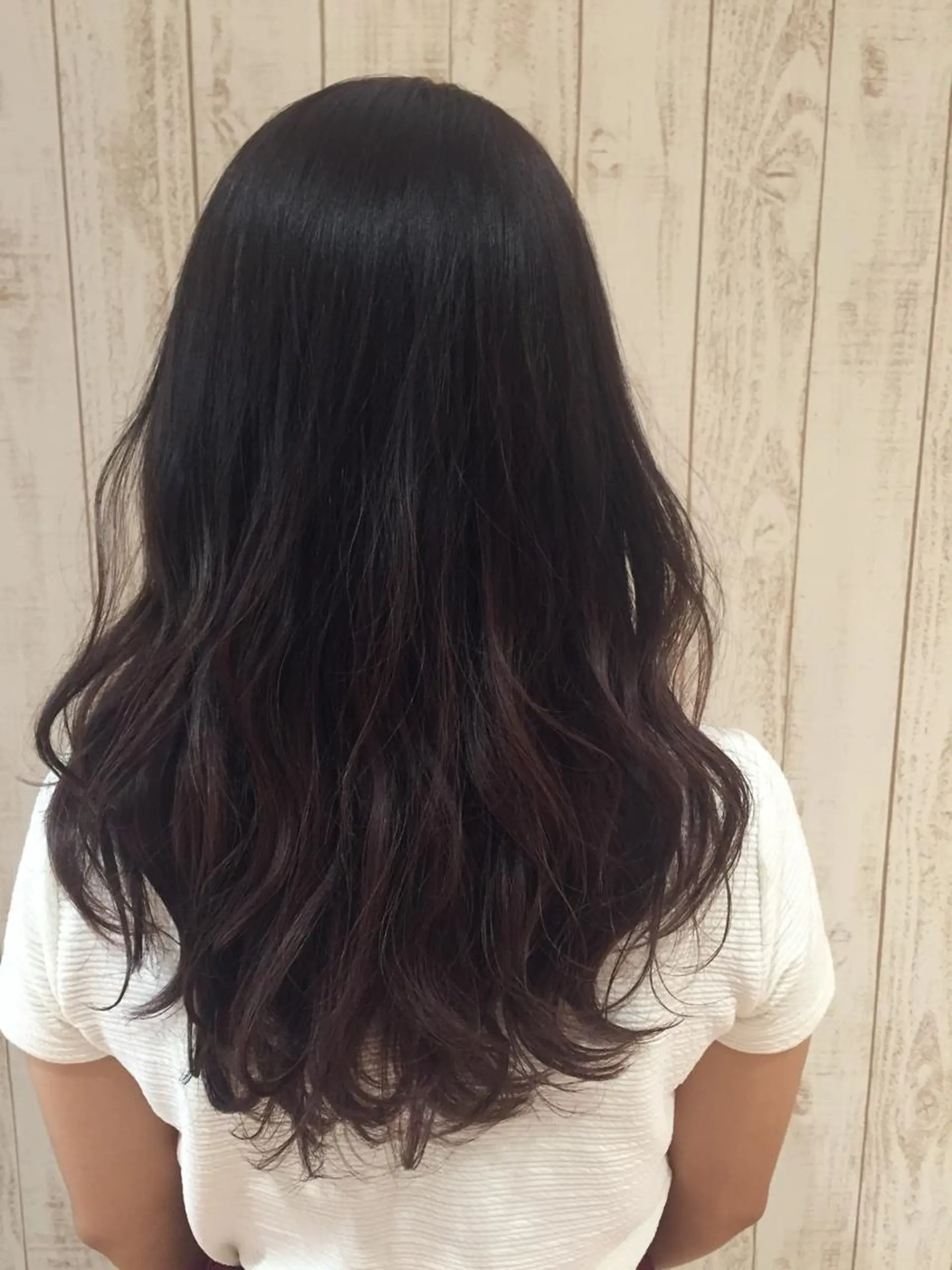 ロング カラー カット ヘアカラー 貝通丸 朱里のヘアスタイル