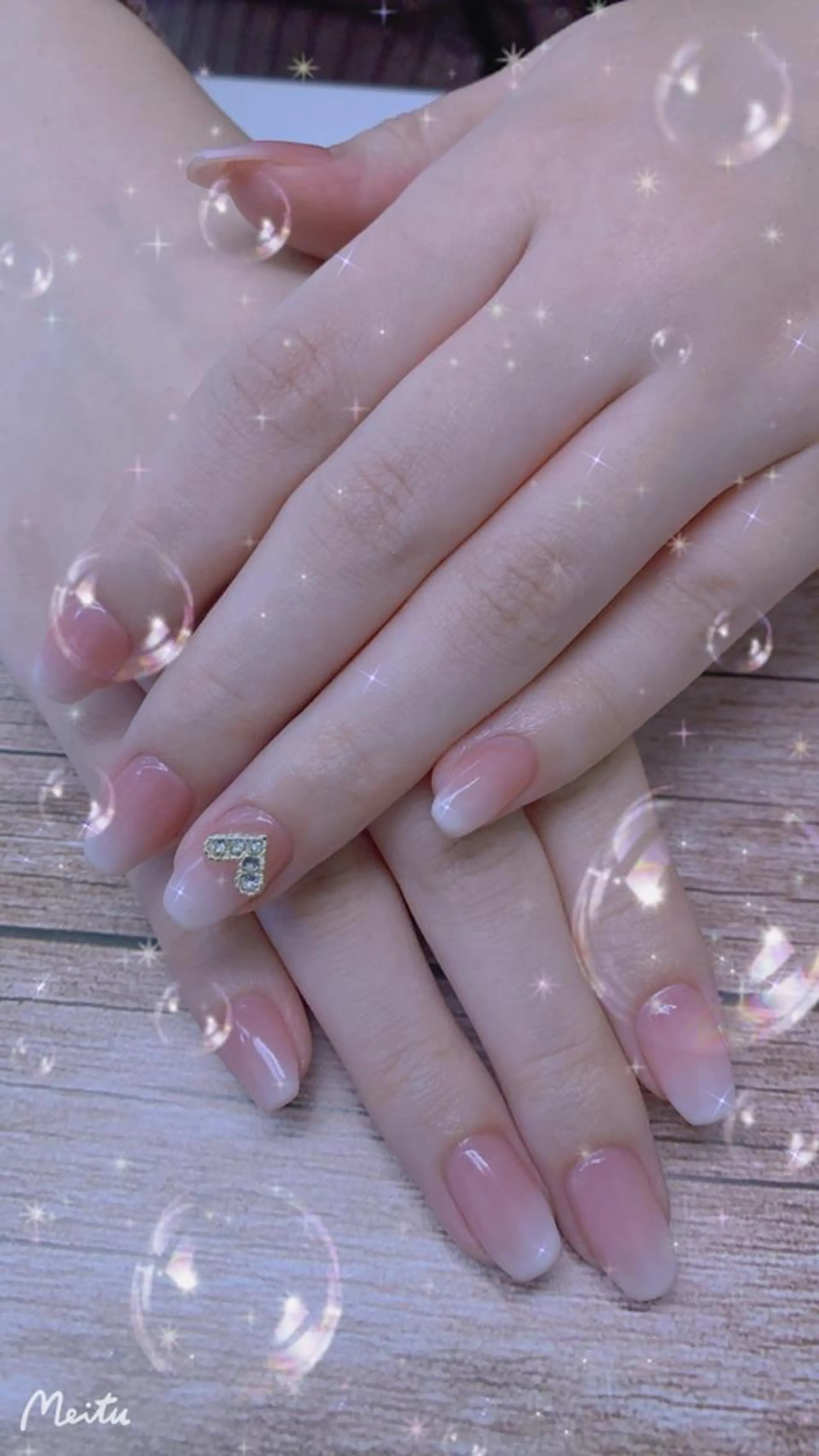 ネイル ハンドネイル ハンドケア 🦋ネイルサロン ブラン🌈ゆりのネイルデザイン