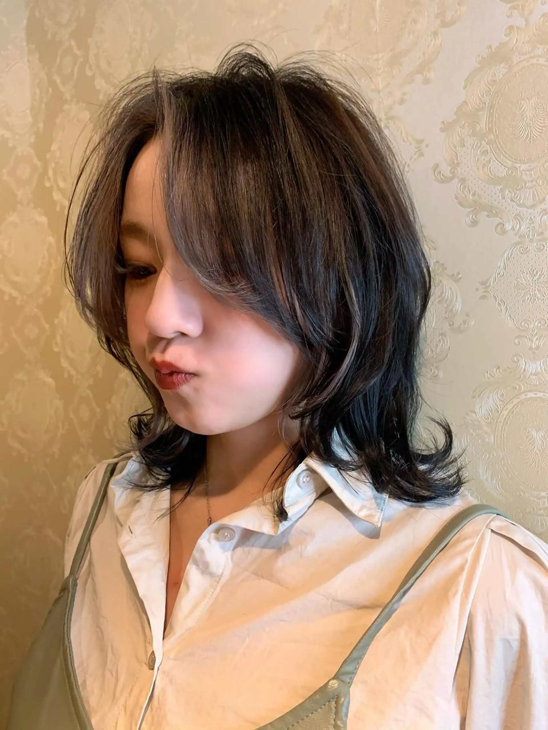 ミディアム ミストバング ボブ ウルフカット 鈴木 優美のヘアスタイル