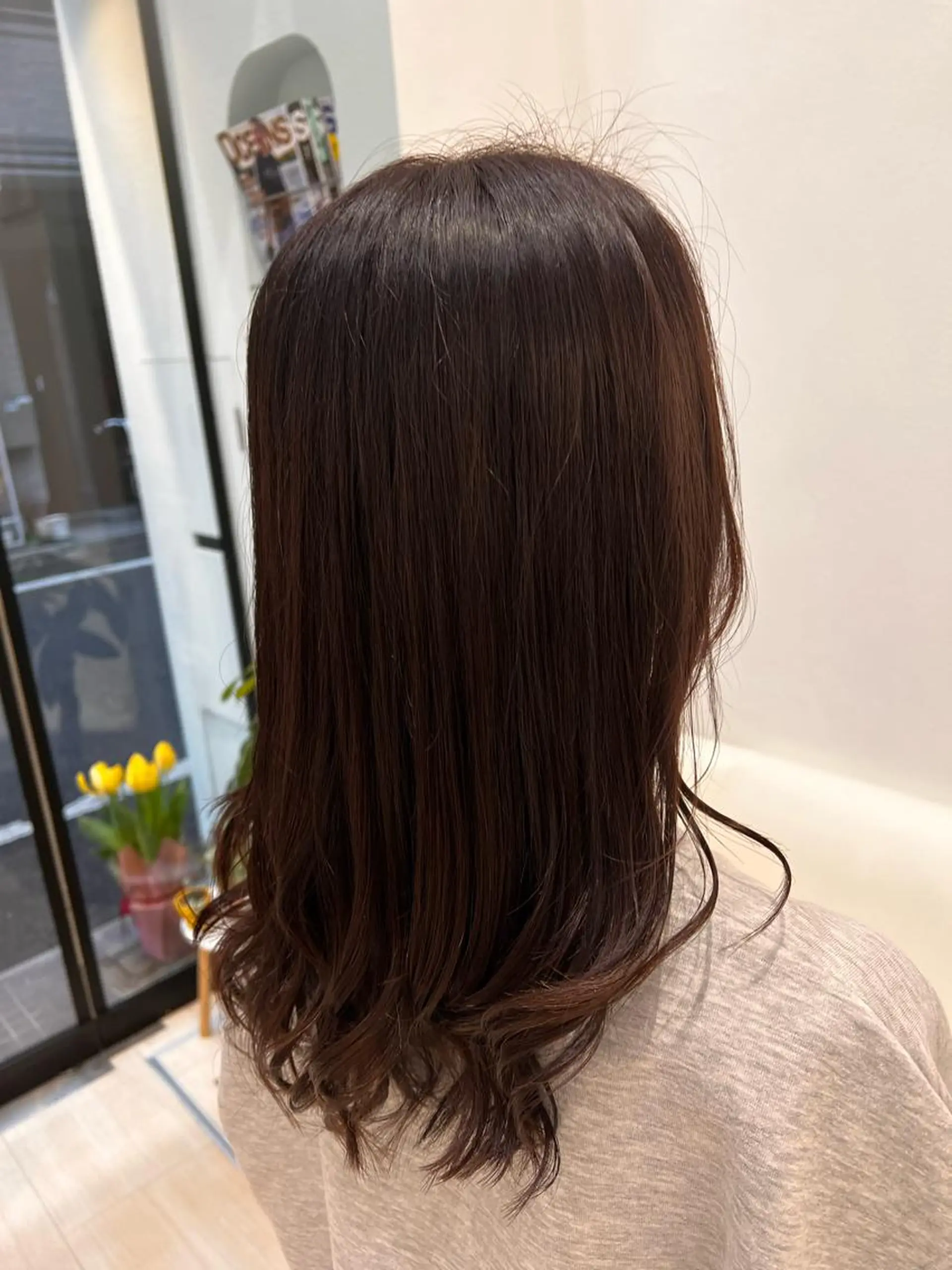 ミディアム カラー パーマ ヘアアレンジ メンズ キッズ ネイル マツエク・マツパ アイブロウ 堀井 凌平のヘアスタイル