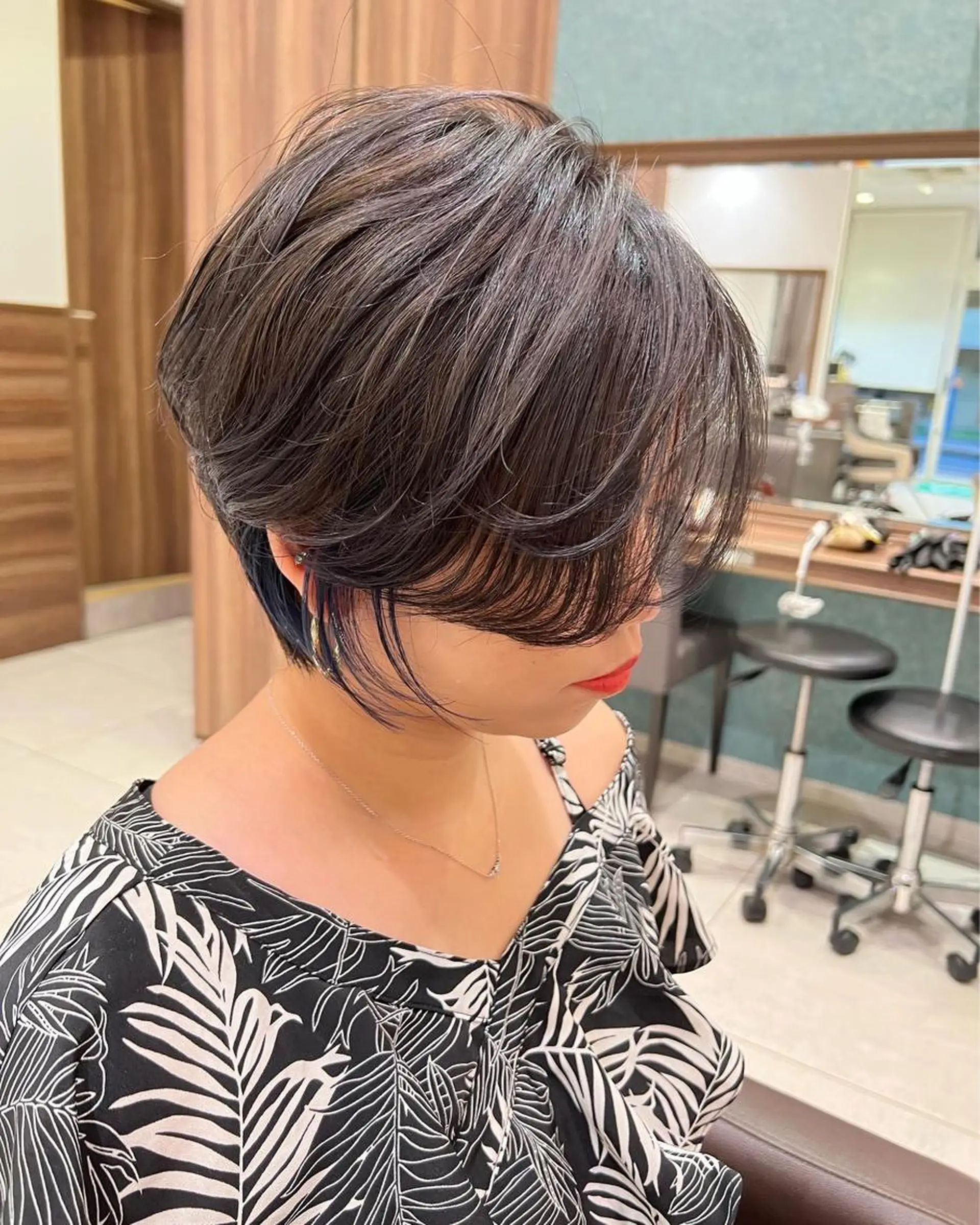 ショート ヘアカラー トリートメント 大人ショート/ 高下将一のヘアスタイル