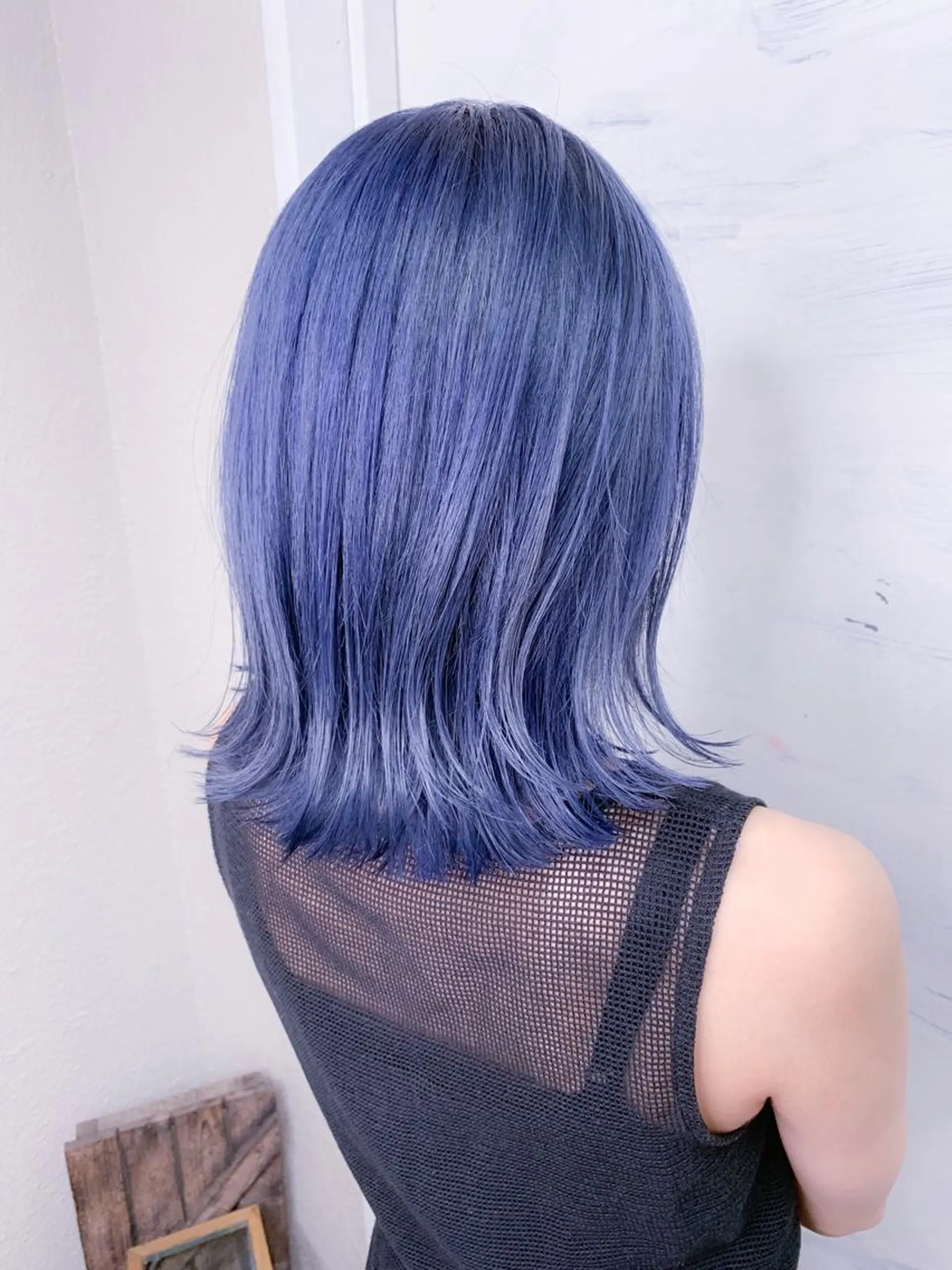 ミディアム カラー ブリーチ ブルーカラー ブルーバイオレット バイオレットカラー ヘアカラー エクステ BOX mico.のヘアスタイル