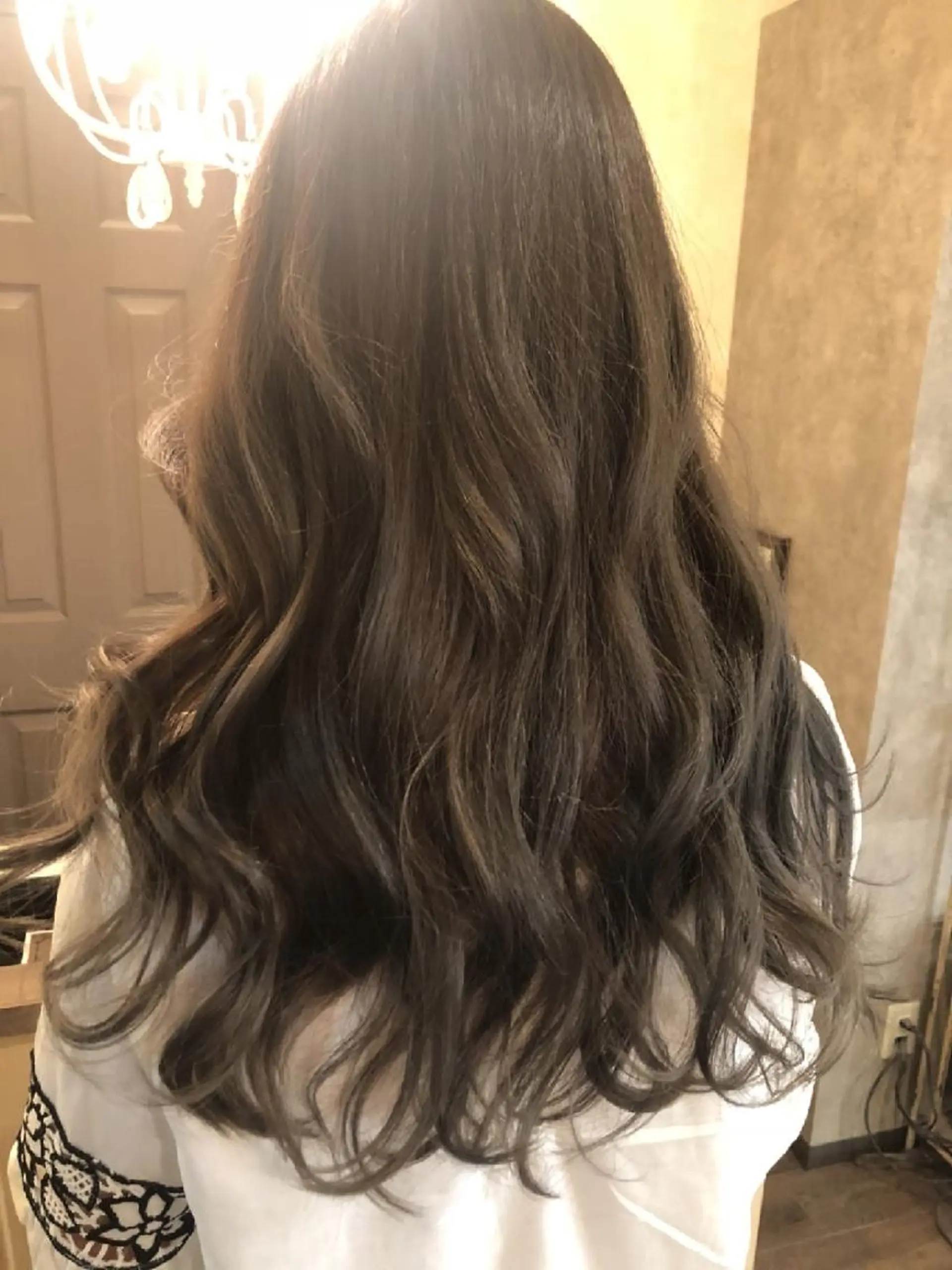 ロング ヘアカラー Magic Mush のヘアスタイル