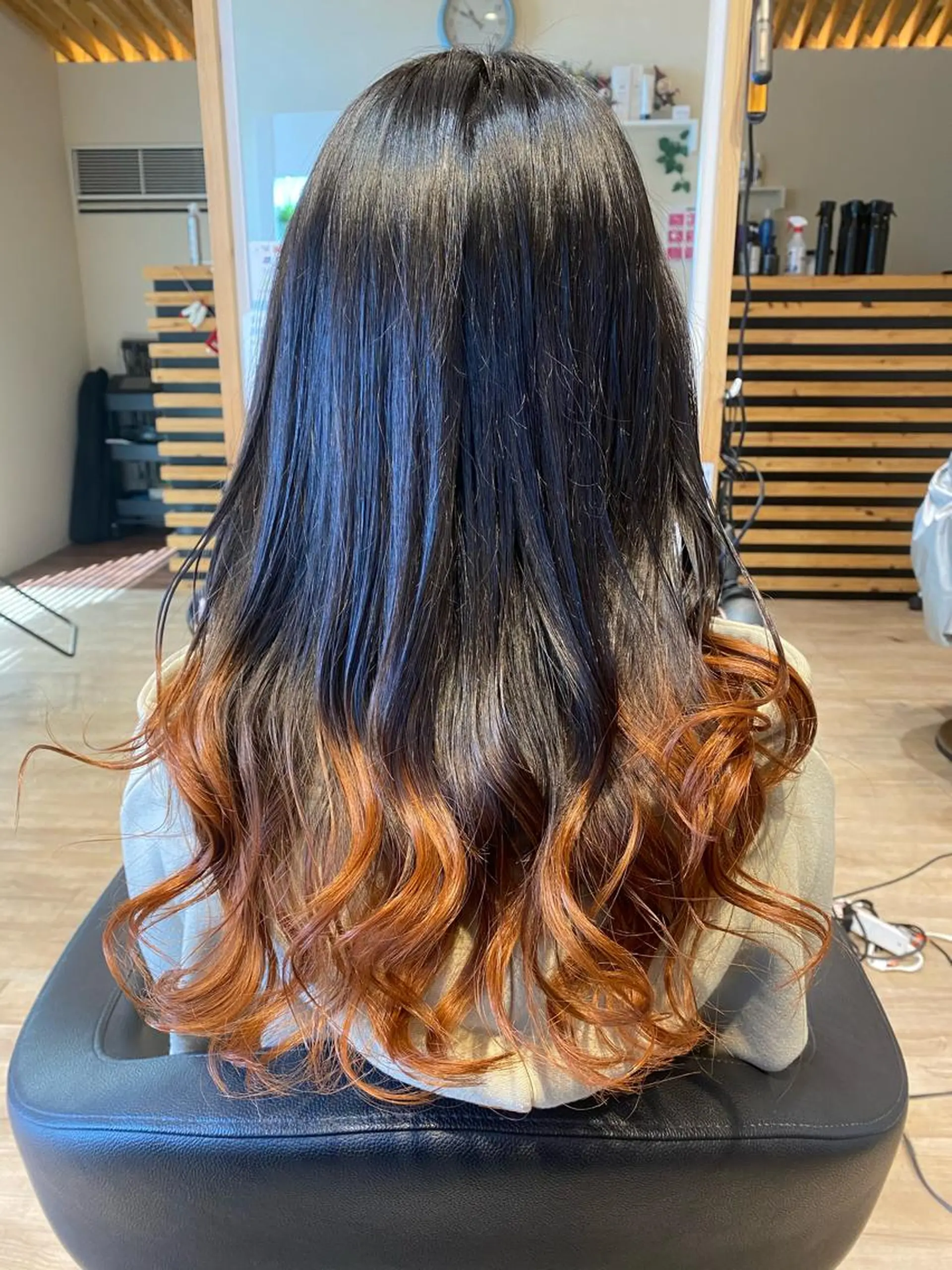 ロング カラー 関口 友行のヘアスタイル