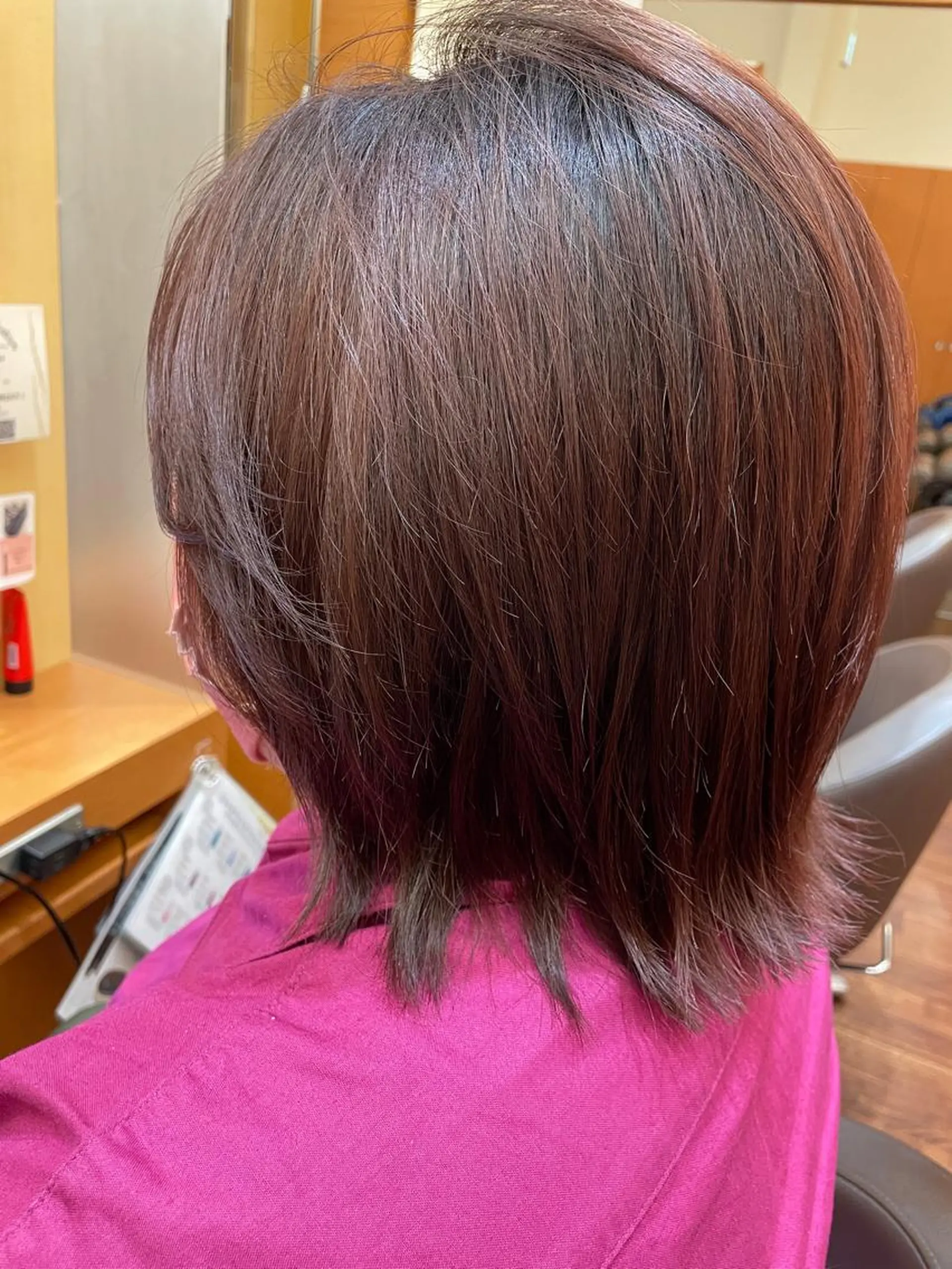 ミディアム カラー ピンクカラー セト マユミのヘアスタイル