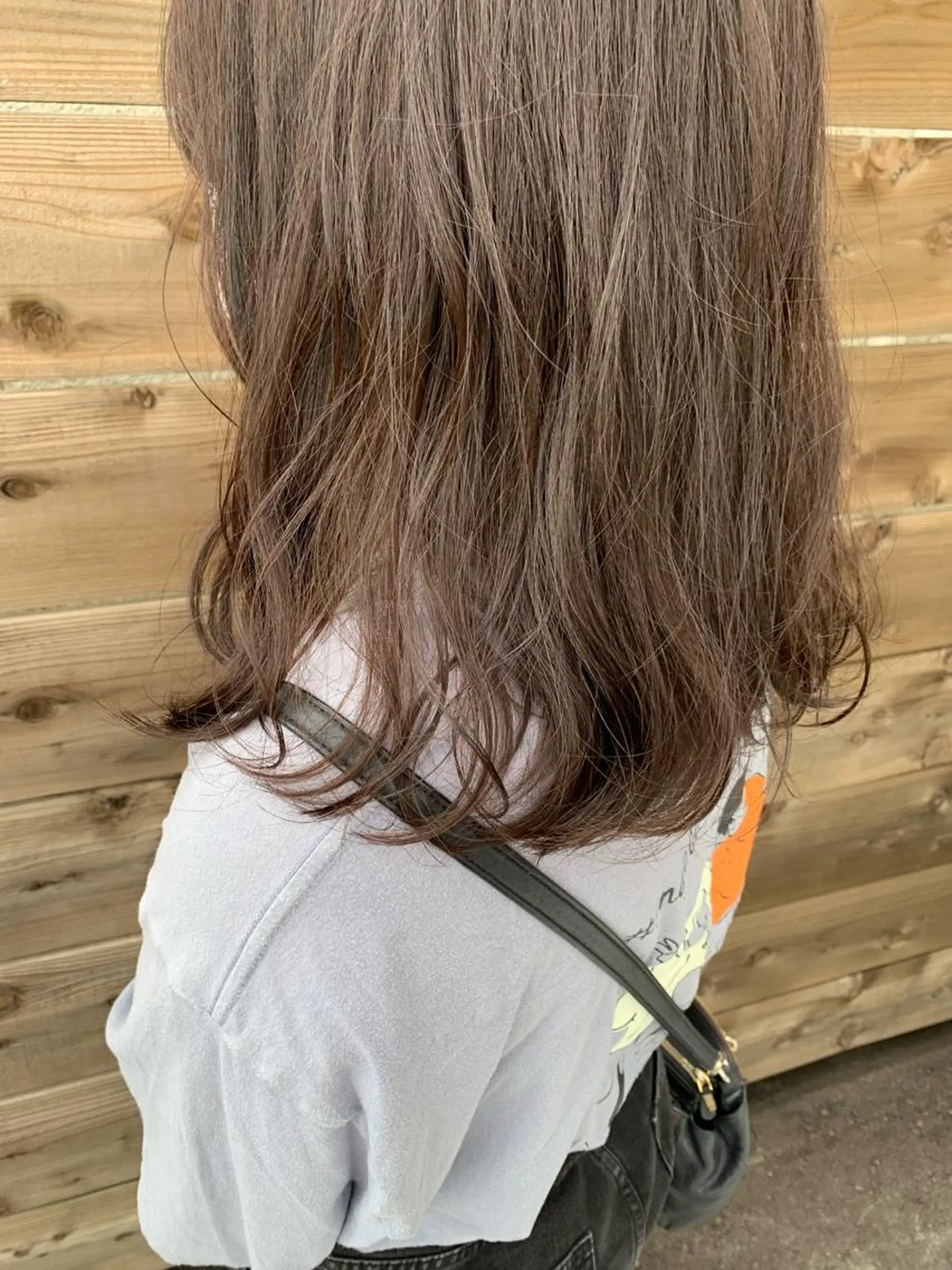 セミロング chihale 富樫莉香のヘアスタイル