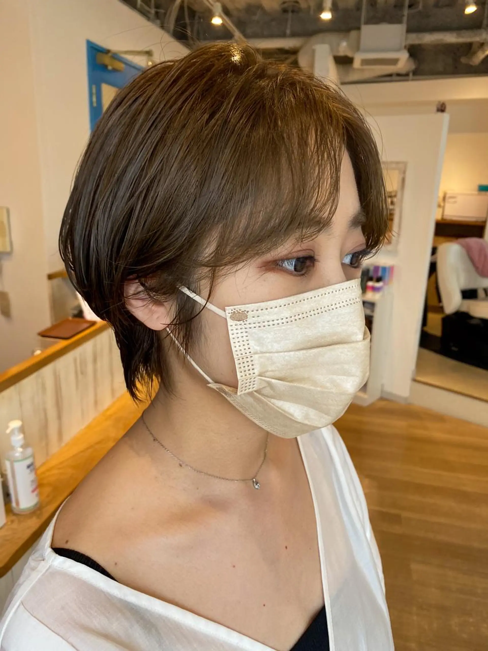 ショート カラー 青木 梢のヘアスタイル