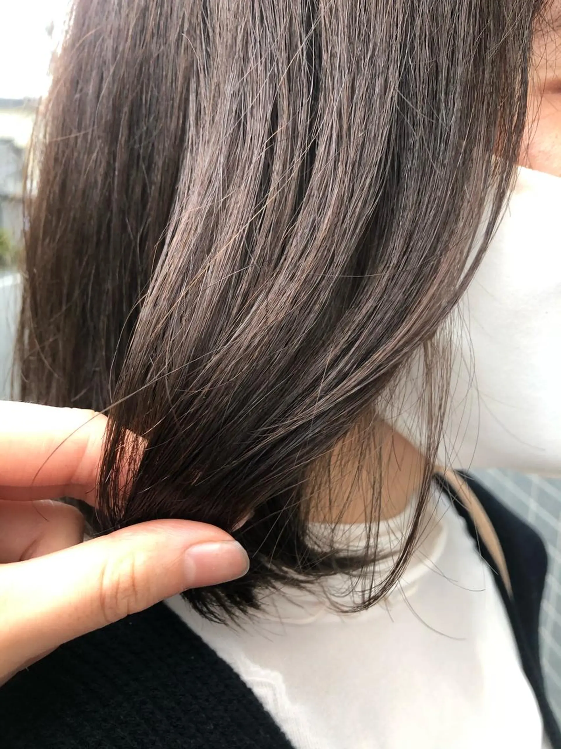 ミディアム うる艶レイヤーカット hinakoのヘアスタイル