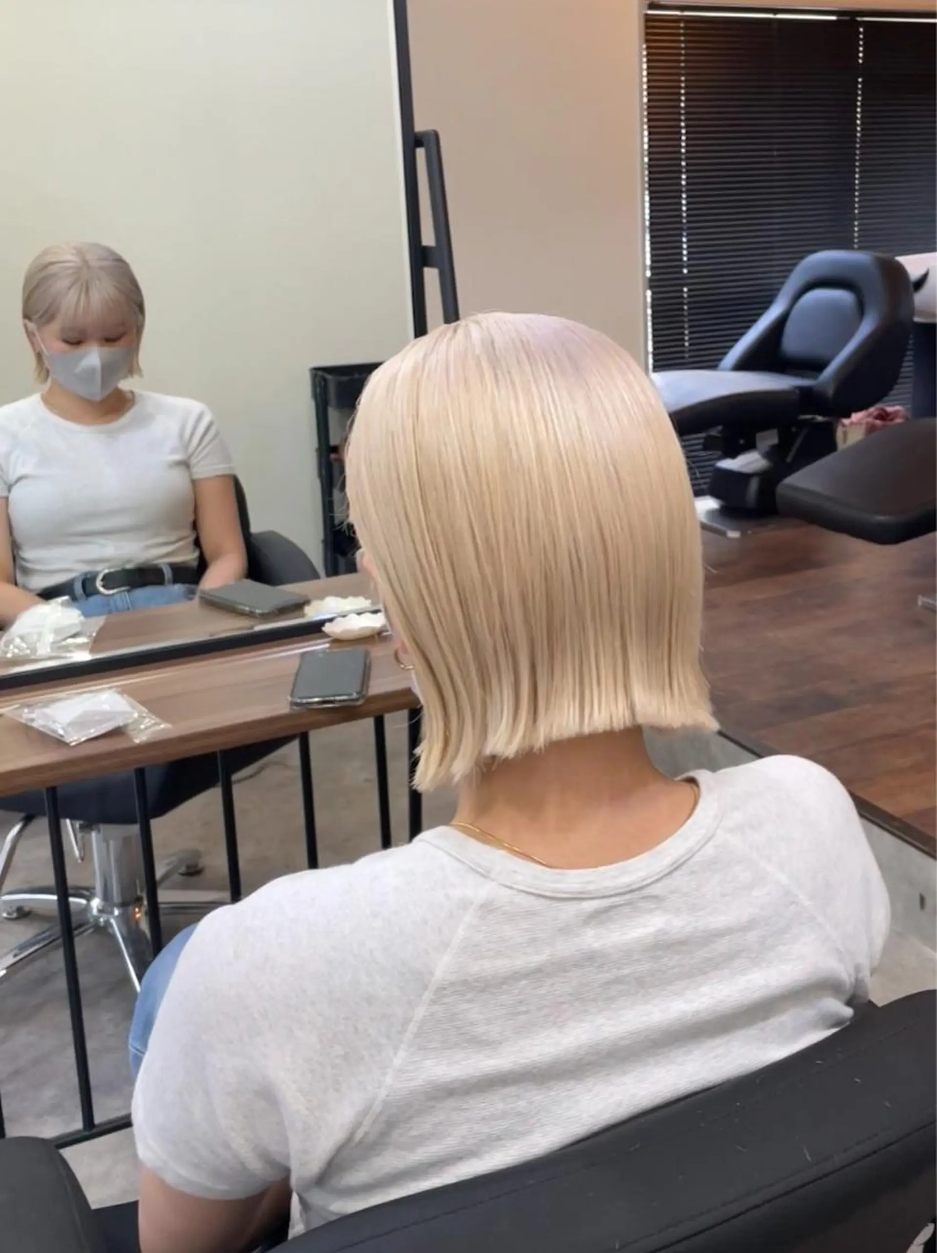 ショート カラー パーマ ヘアアレンジ キッズ ブリーチ 大人スタイル 太田のヘアスタイル