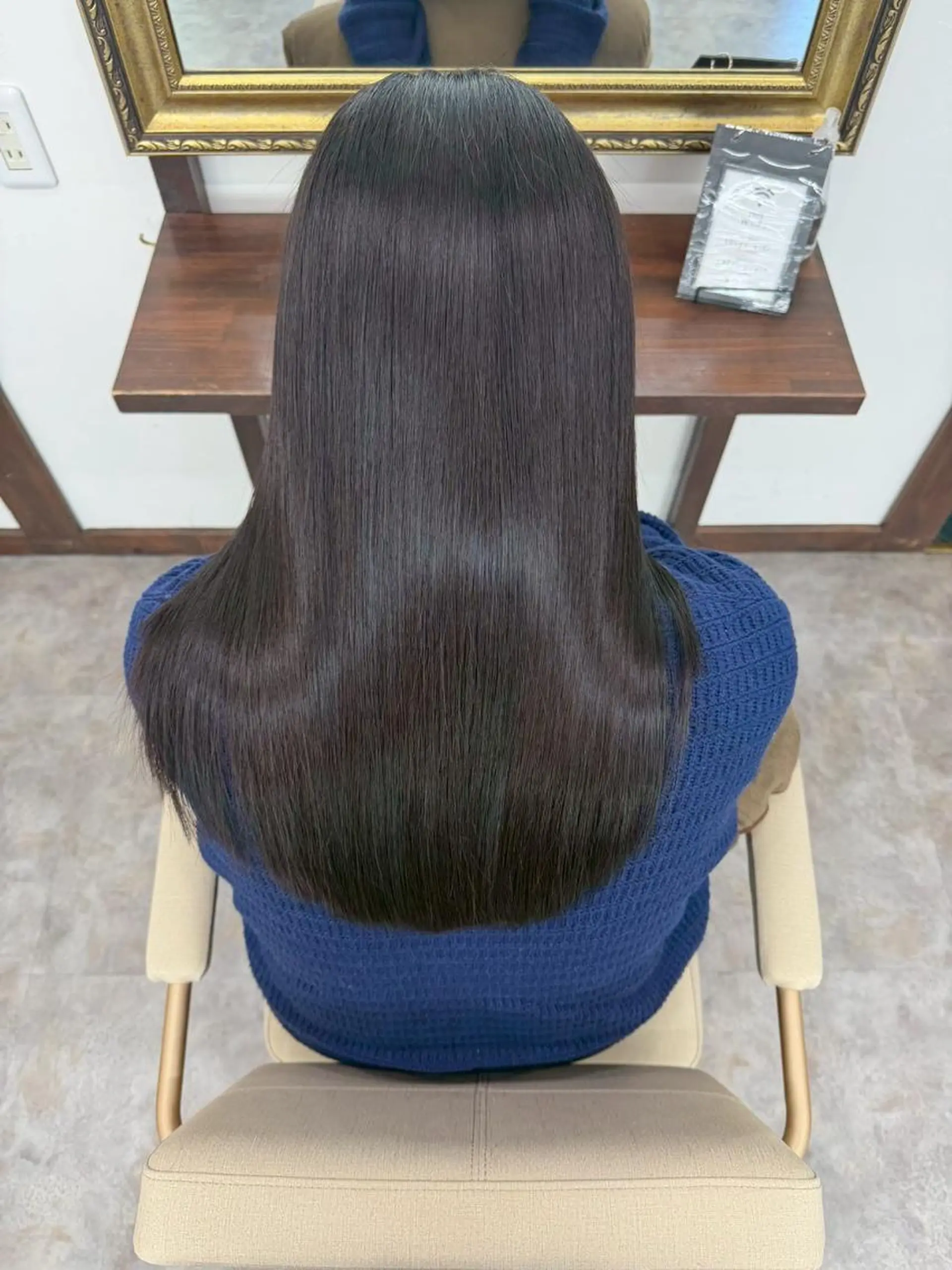 セミロング ショートボブ ボブ くびれヘア 顔周りカット カット 縮毛矯正 トリートメント newi saLyu ネウィ　サリューのヘアスタイル