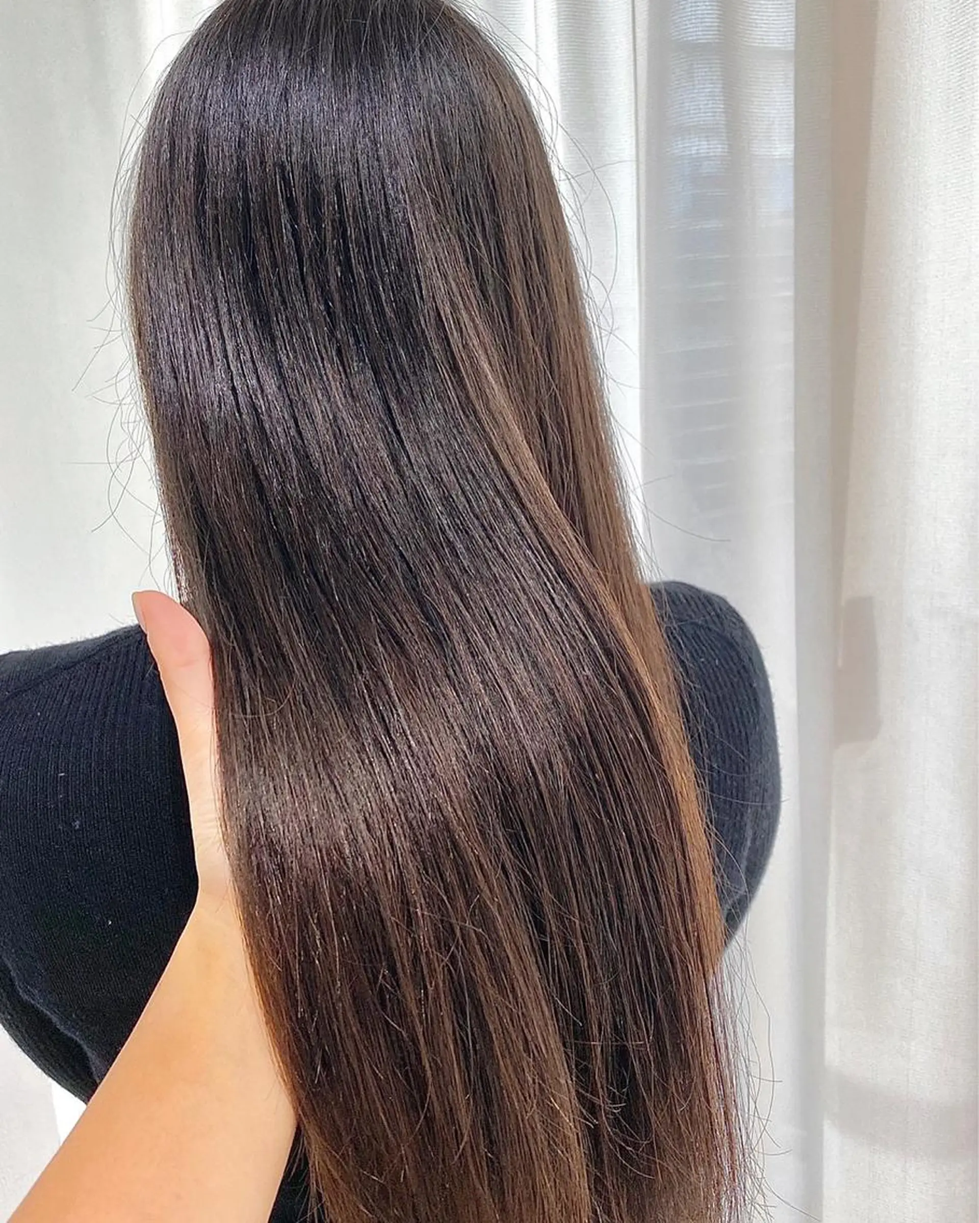 セミロング カラー ヘアカラー トリートメント 過去一の柔髪ヘア 🌿einshairのヘアスタイル