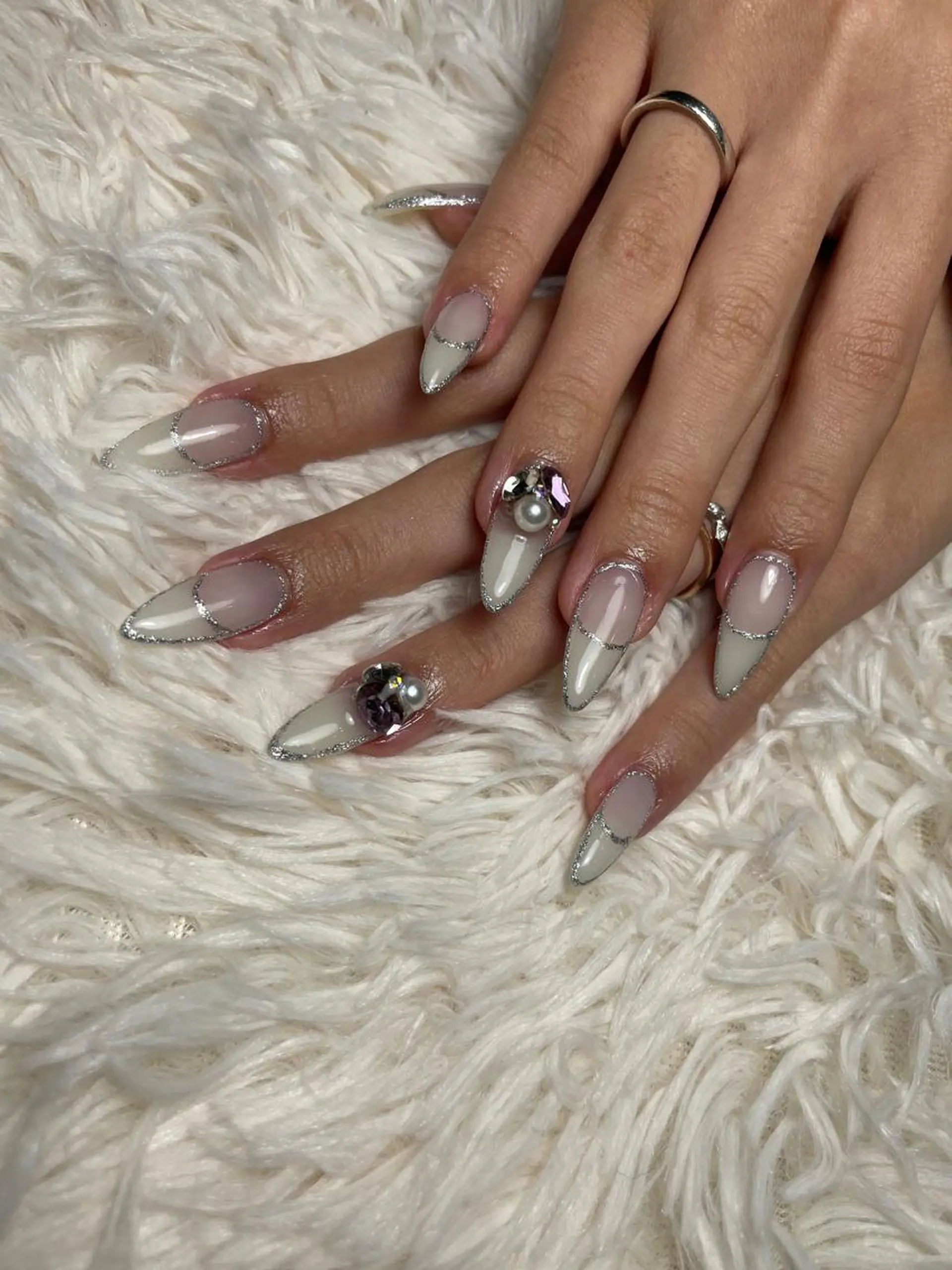 ネイル ハンドネイル Whity所属・Whity kiriのネイルデザイン