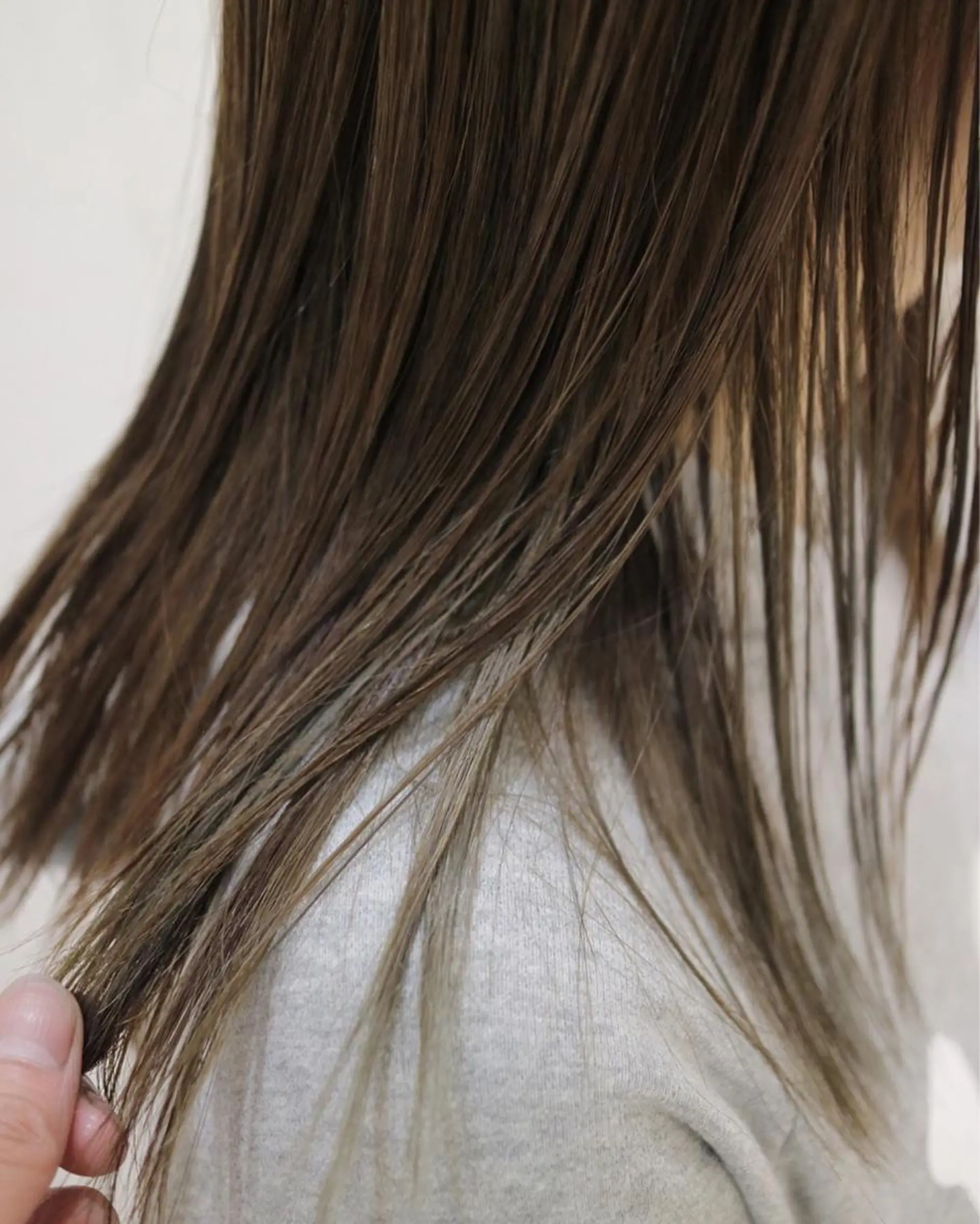 ロング カラー アッシュ インナーカラー 斉藤 貴也のヘアスタイル