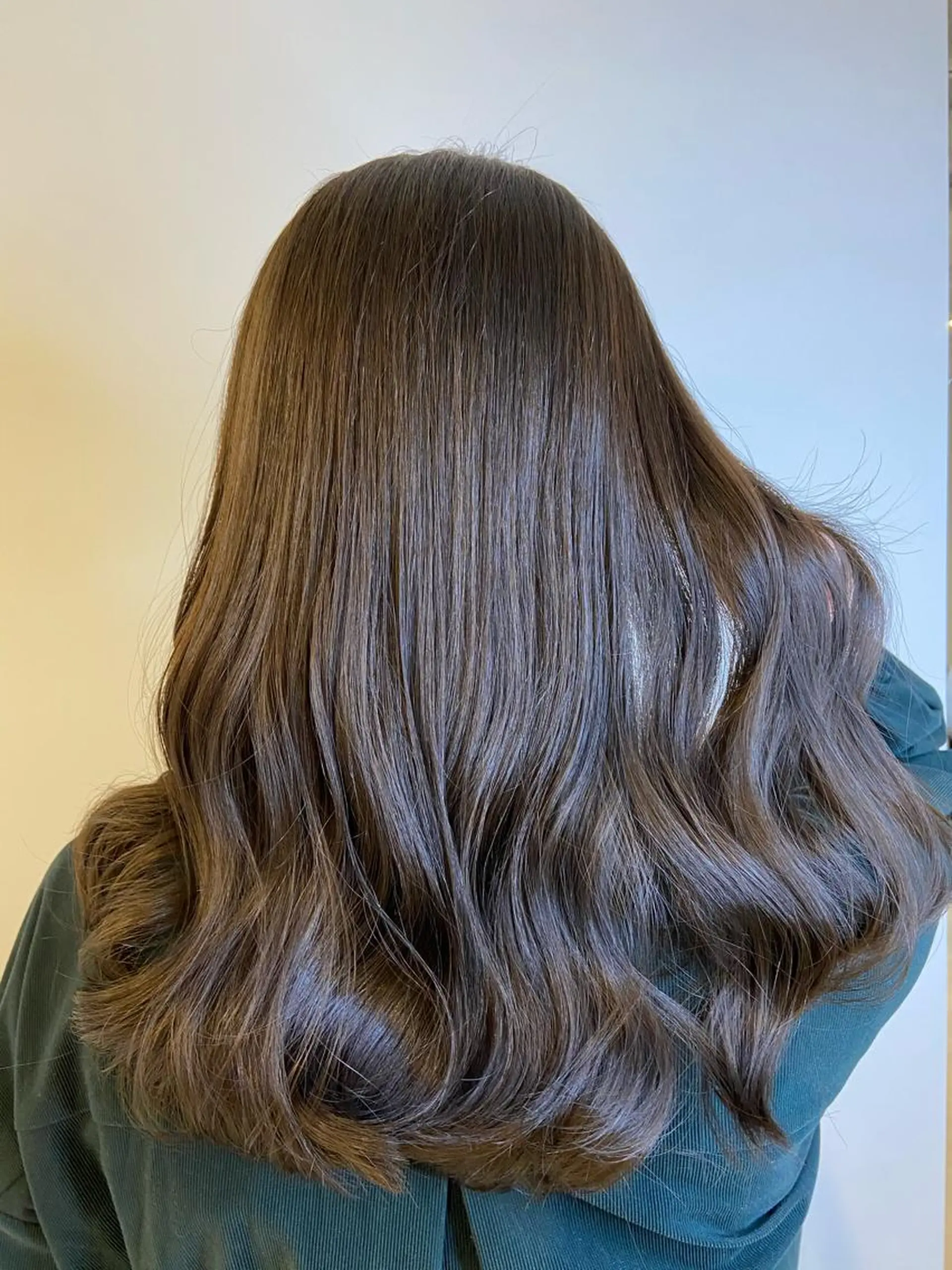 ミディアム アッシュ 髪質改善 トリートメント パーソナルカラー骨格 顔タイプ 川野龍一のヘアスタイル