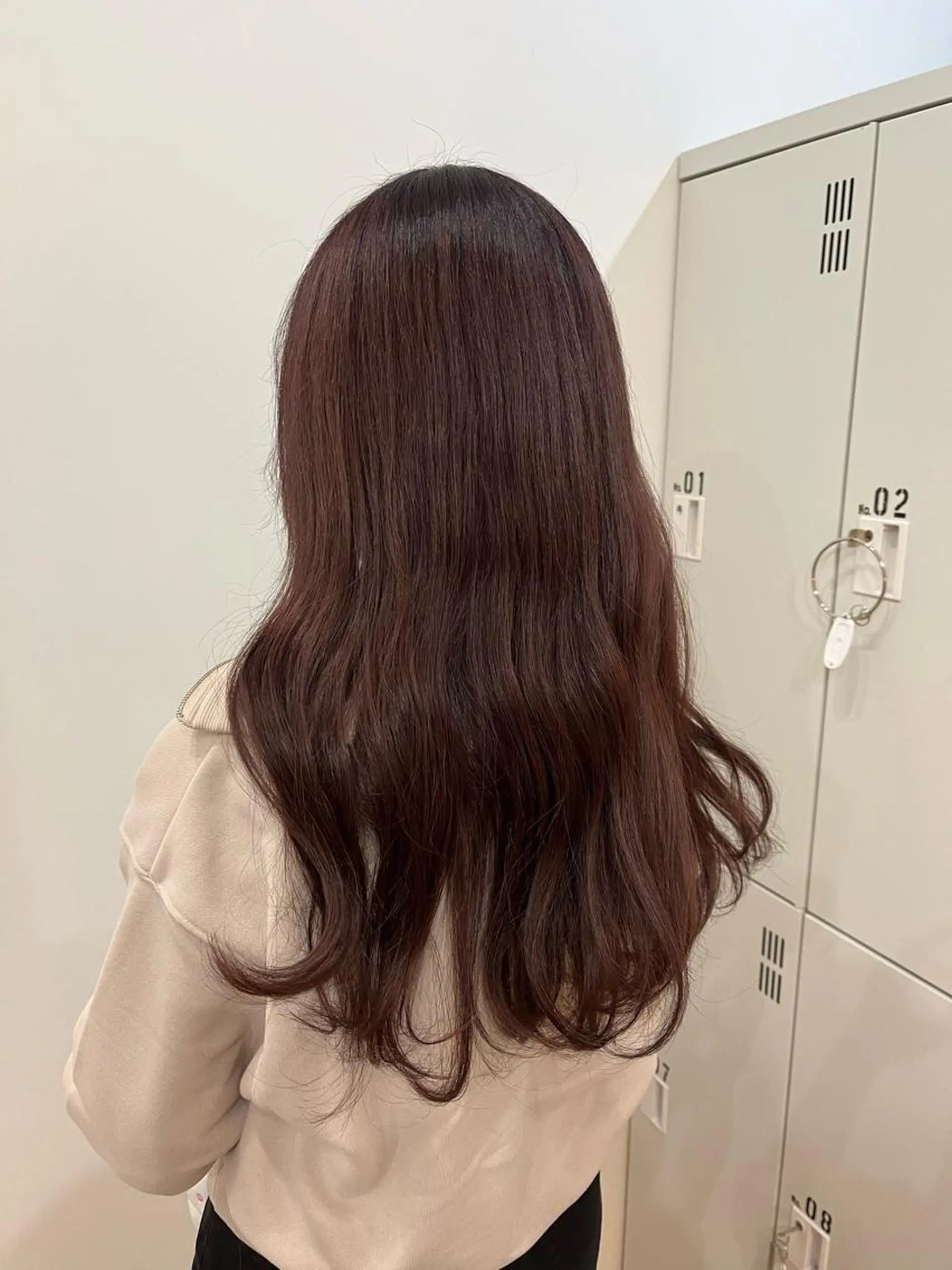 ロング ピンクブラウン ヘアカラー タニ ヒナタの眉毛・アイブロウイメージ