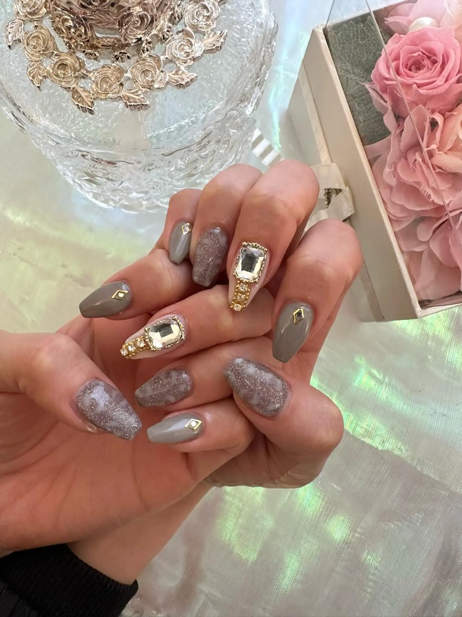 ネイル ハンドネイル CREVIO小美玉店 店長RIRIのネイルデザイン