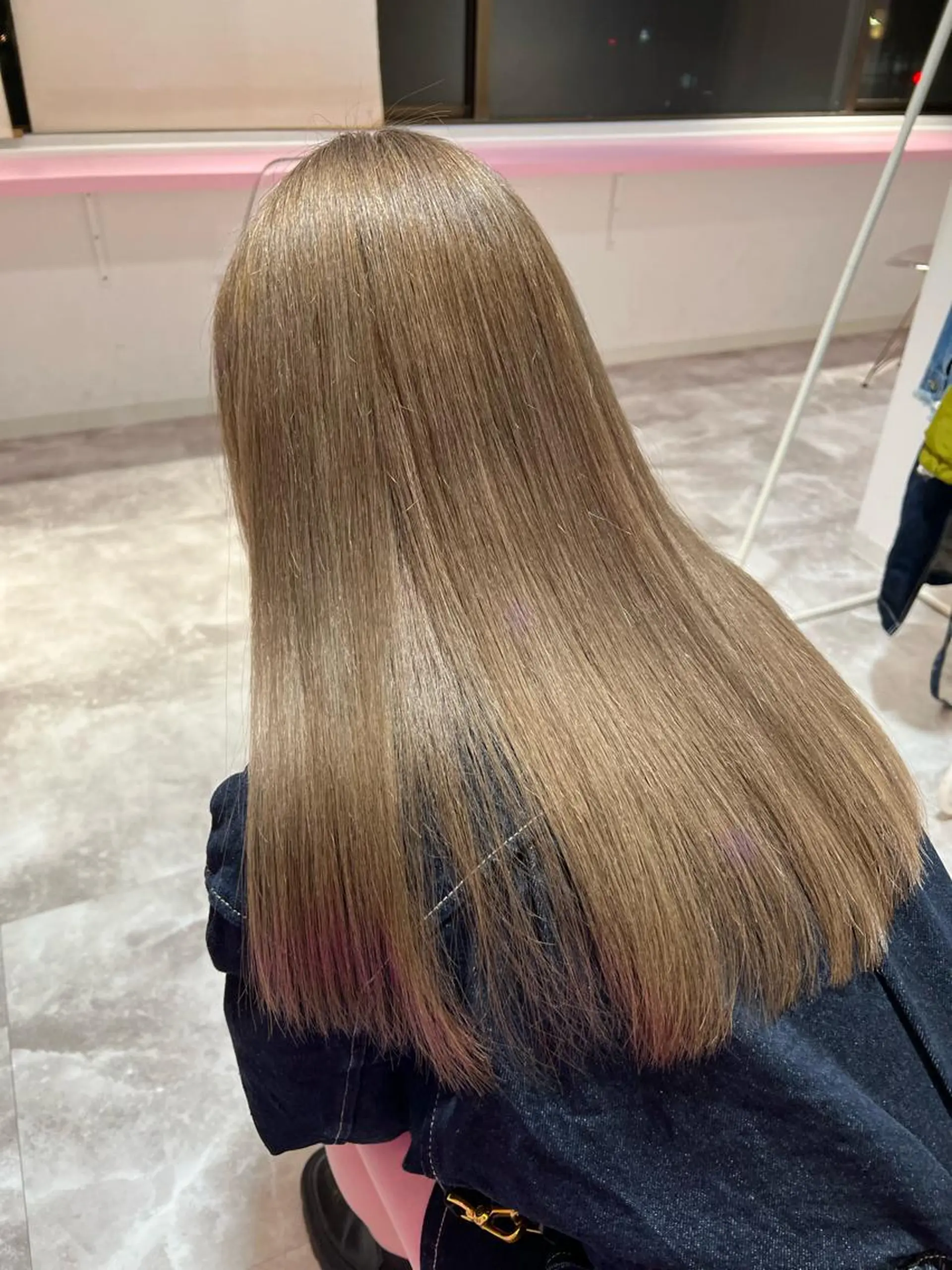 ロング ナナ♡レイヤーカット ♡似合わせカラーのヘアスタイル