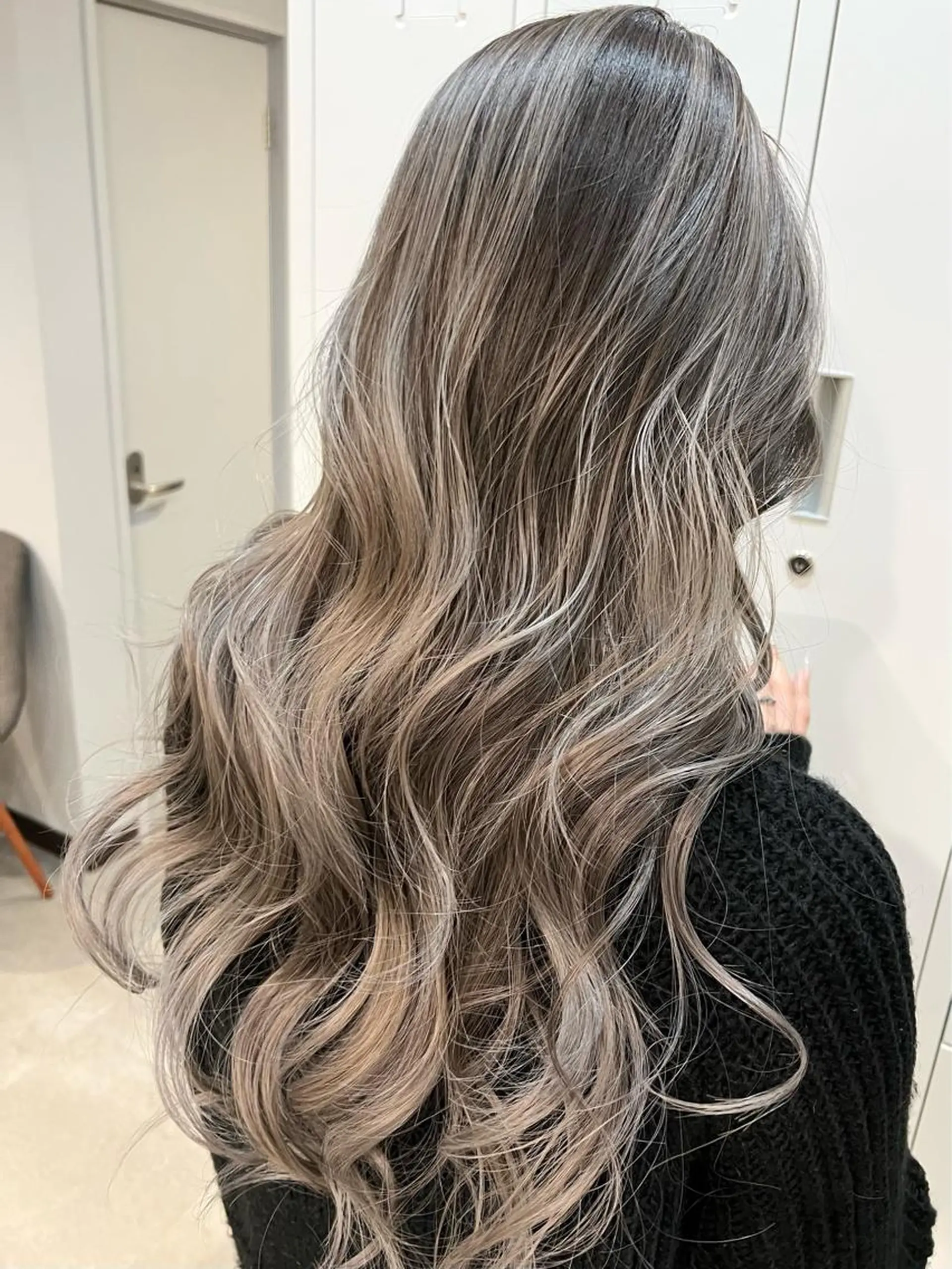 ロング ヘアカラー トリートメント KYOKO 【Bear】のヘアスタイル