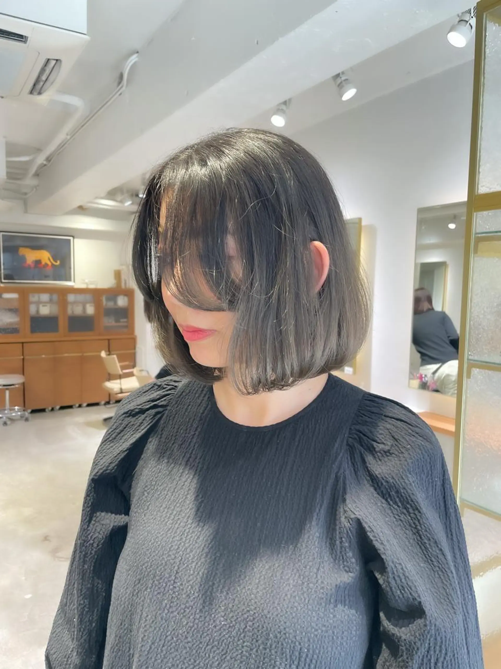 ショート カラー ボブ 顔まわりレイヤー 顔周りカット レイヤーカット ナガミネアリサ/ 学芸大学/海外ヘアのヘアスタイル